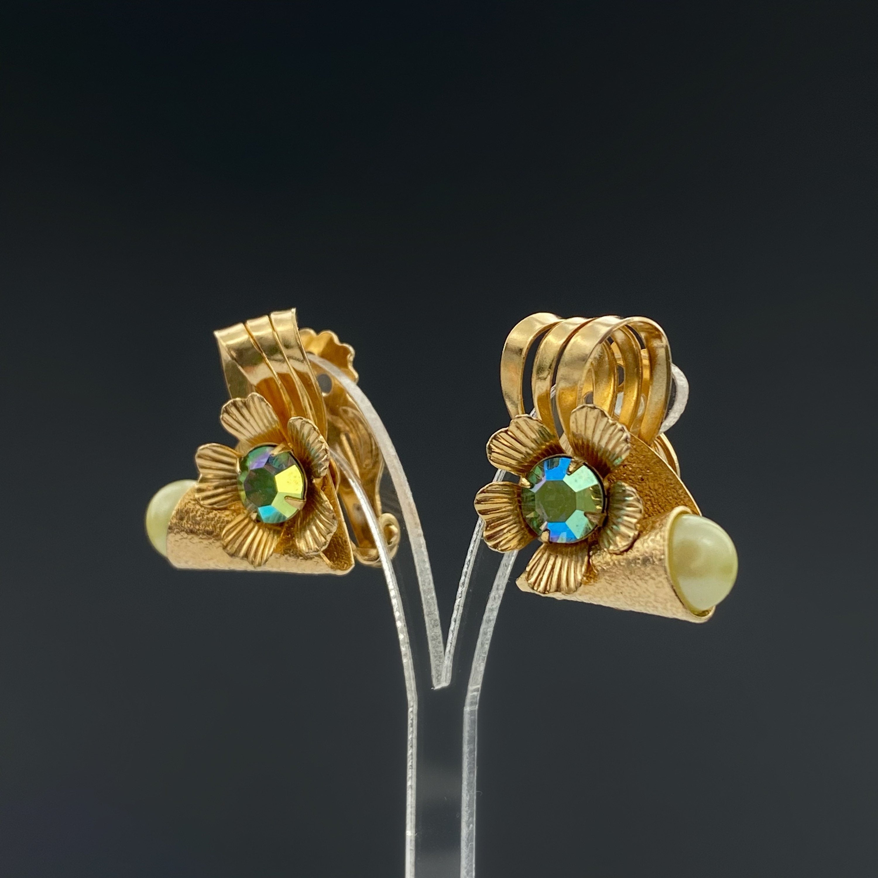 Vintage gold-tone and rhinestone & faux pearl flower clip-on earrings