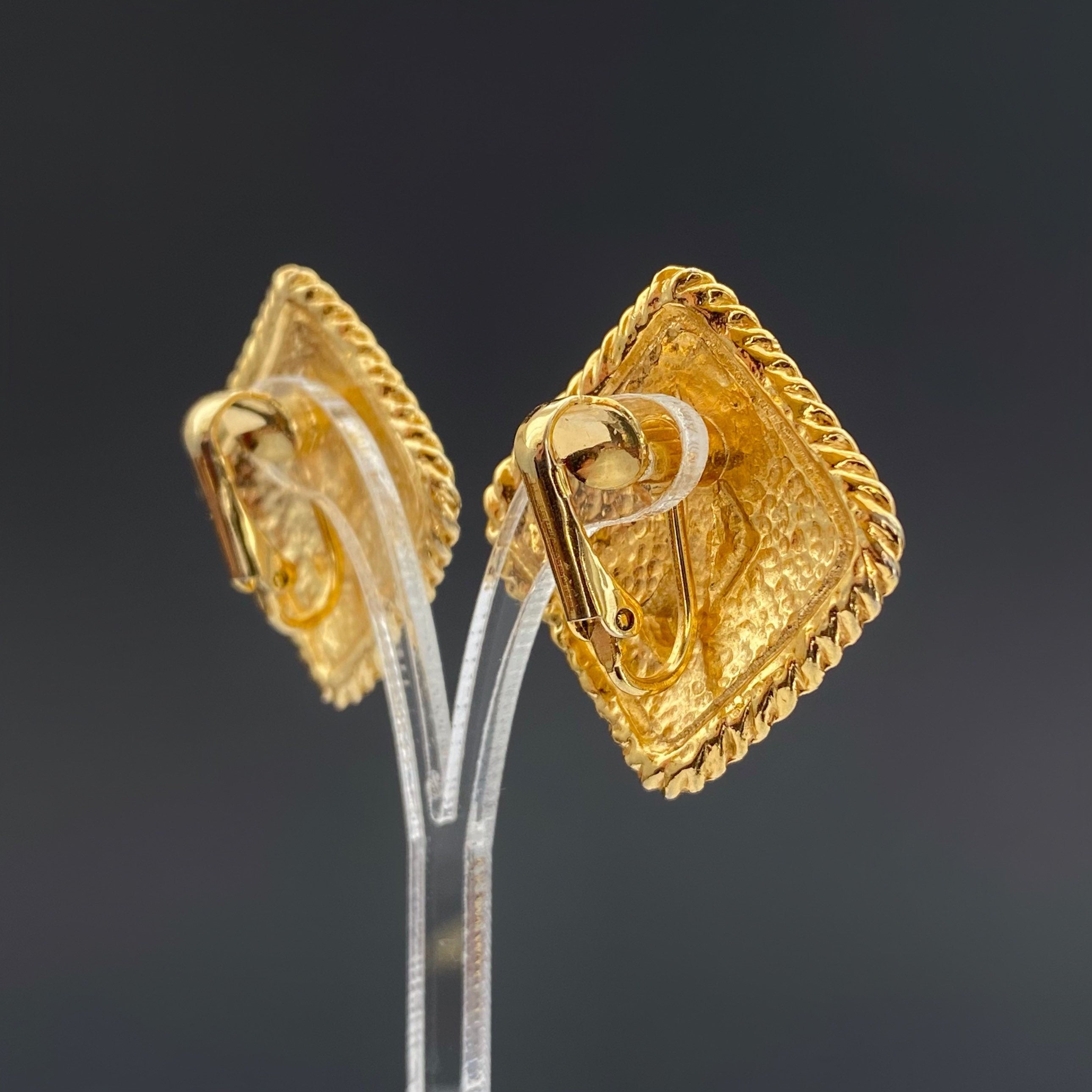 Vintage gold tone and red enamel clip on earrings