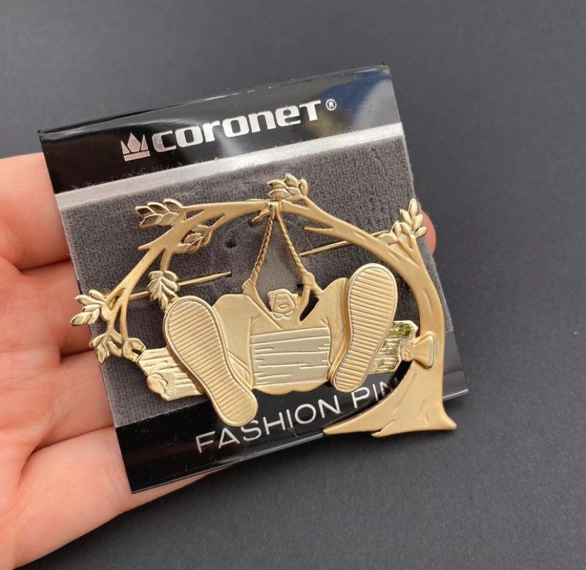 Vintage Coronet gold tone large funny brooch