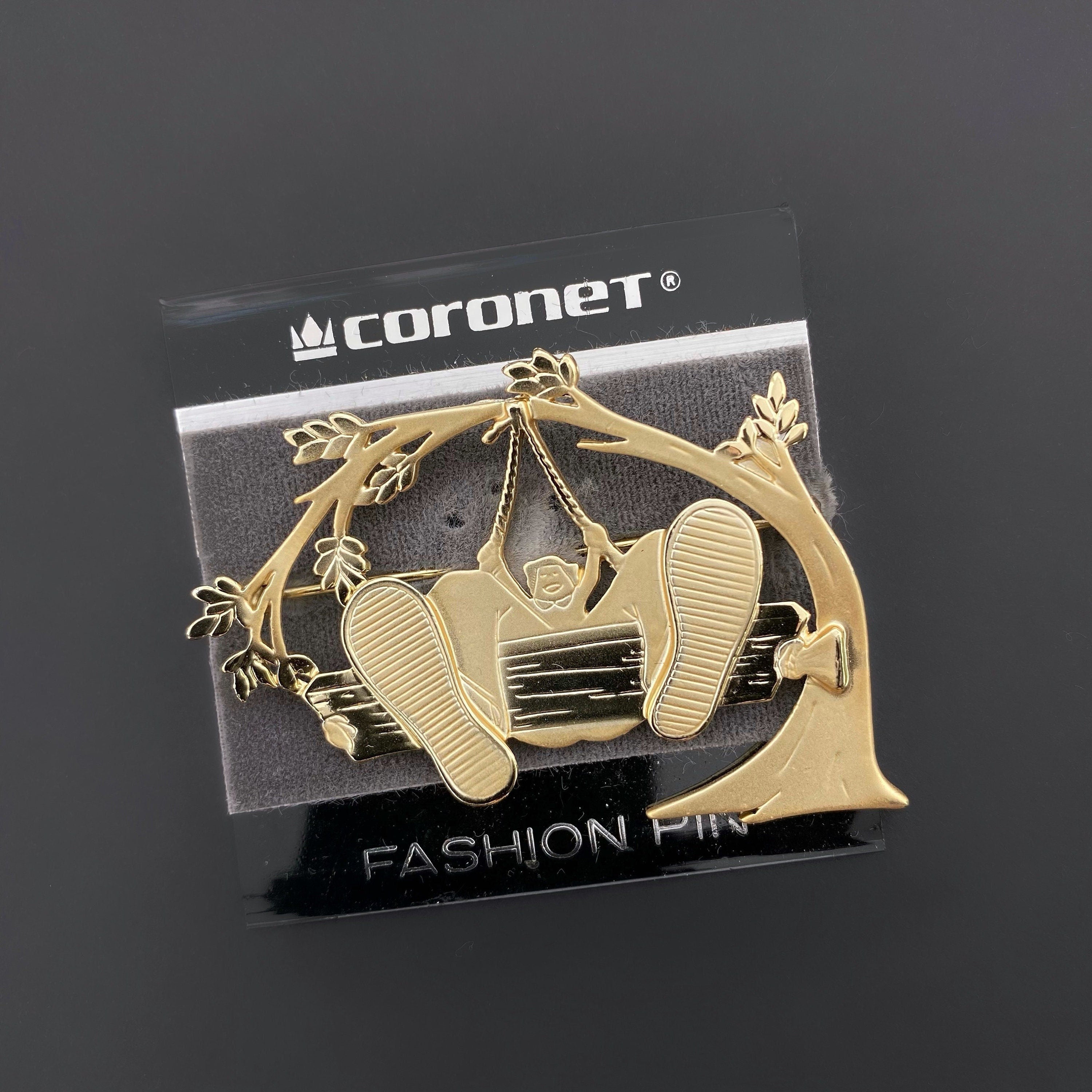 Vintage Coronet gold tone large funny brooch