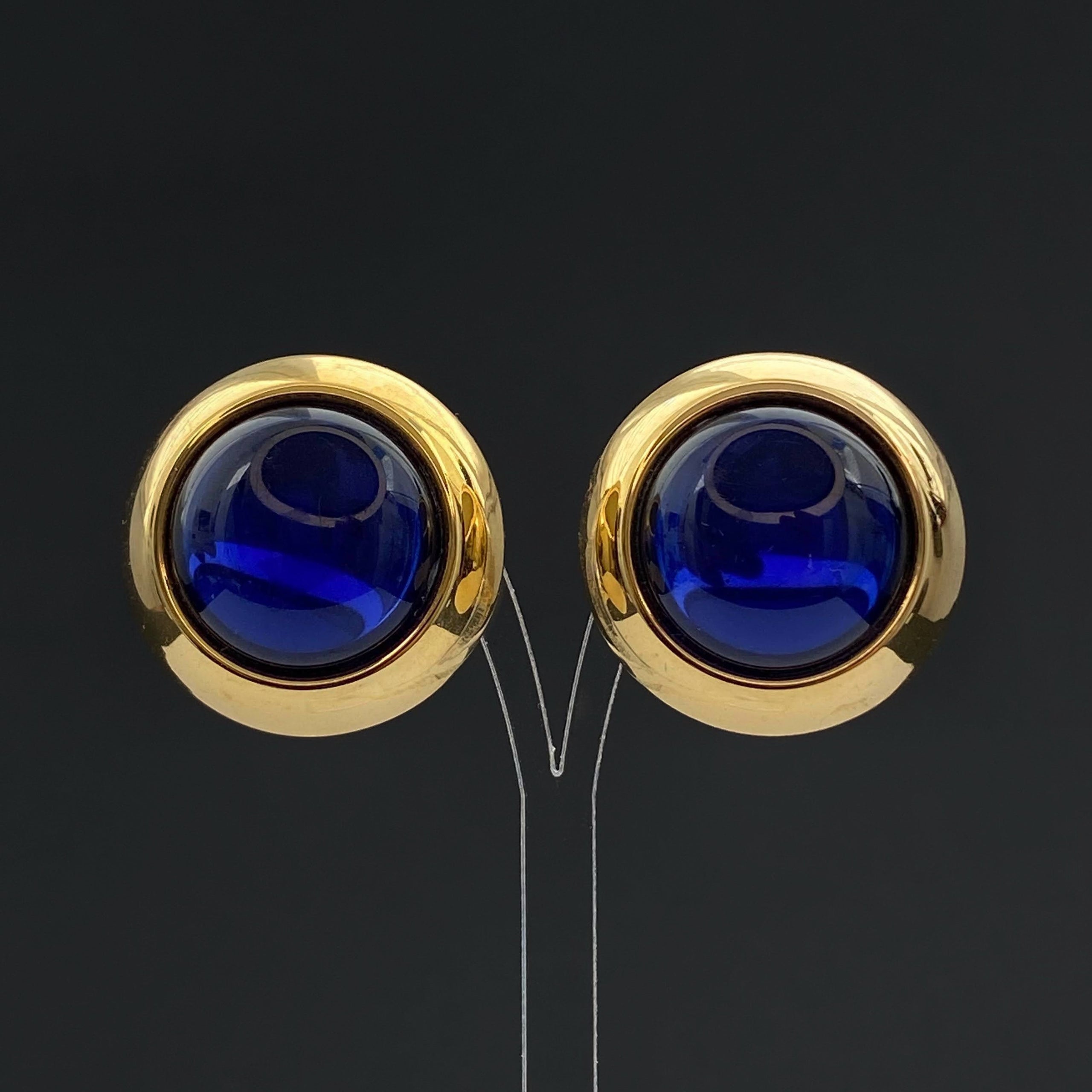 Vintage gold tone and navy lucite round clip on earrings Vintage 80s jewelry