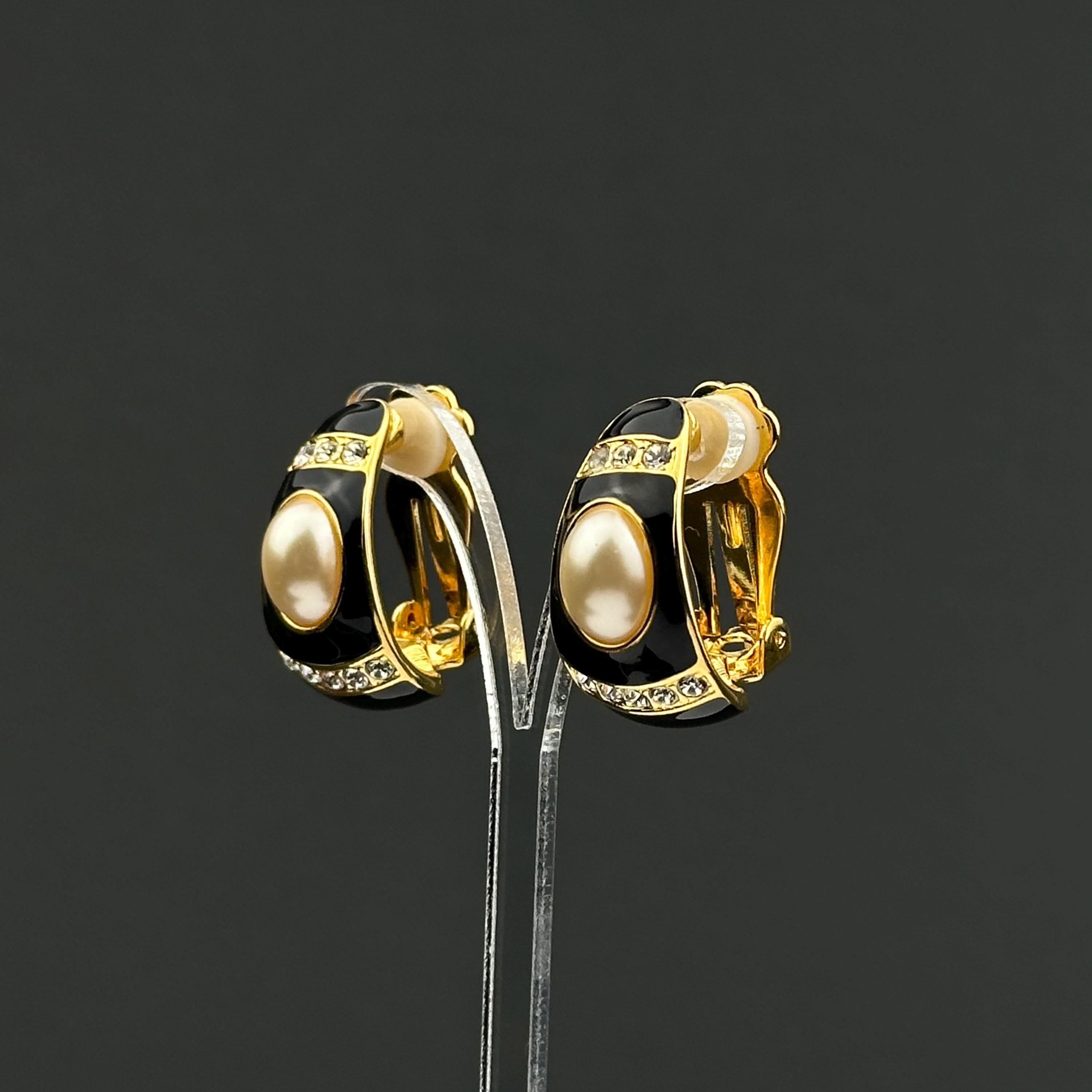 Vintage Joan Rivers black enamel rhinestone and  faux pearl hoop clip on earrings