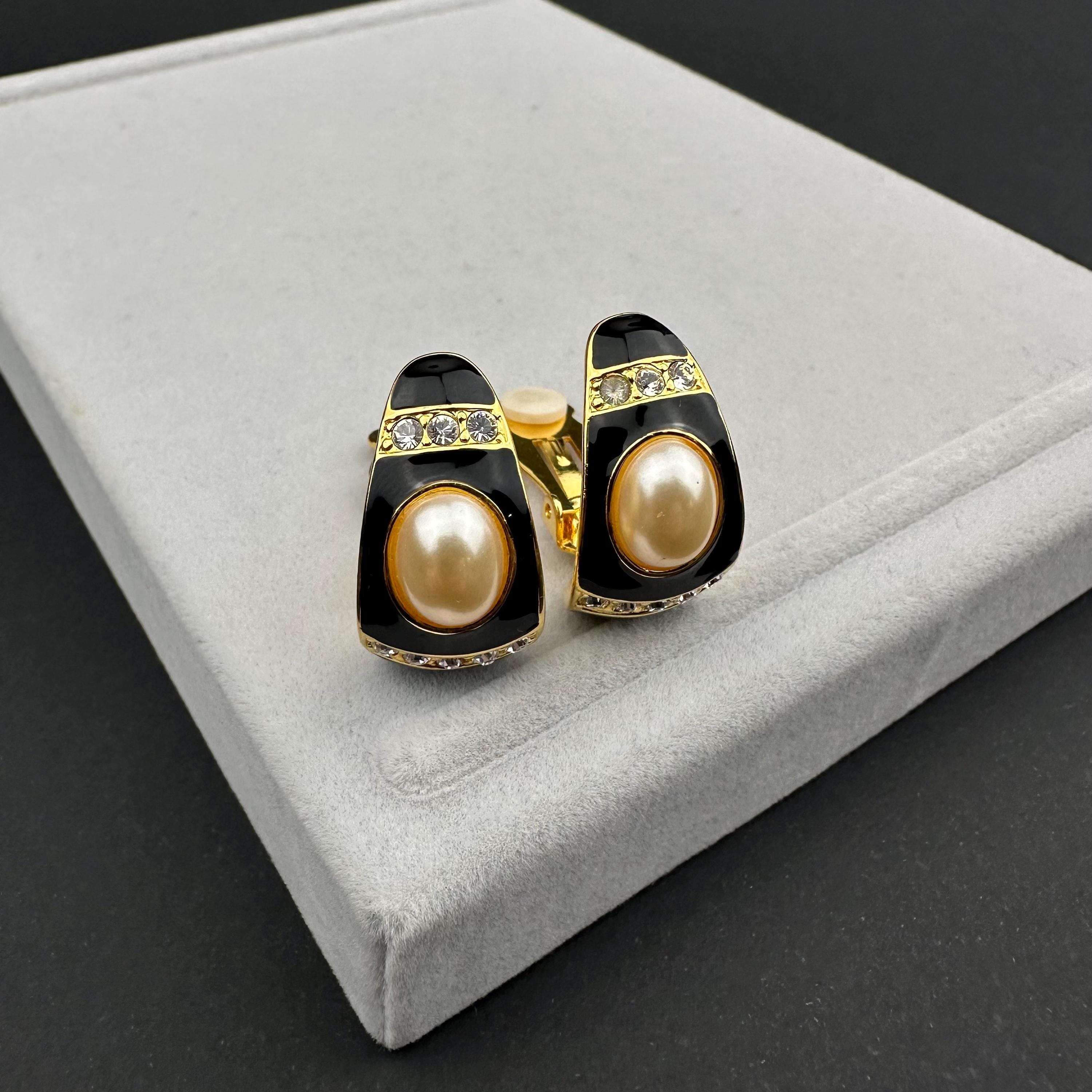 Vintage Joan Rivers black enamel rhinestone and  faux pearl hoop clip on earrings