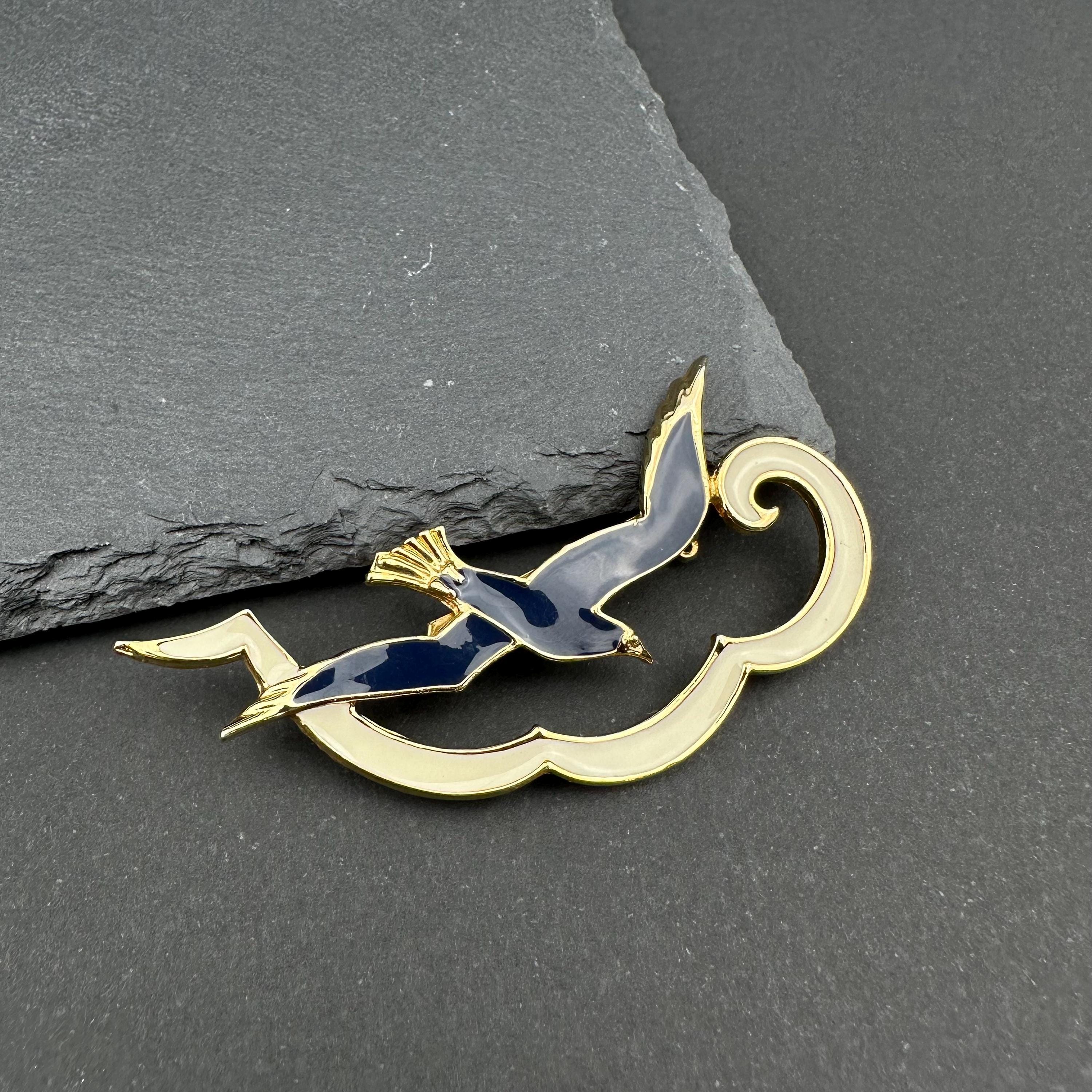 Vintage gold tone and blue enamel seagull brooch