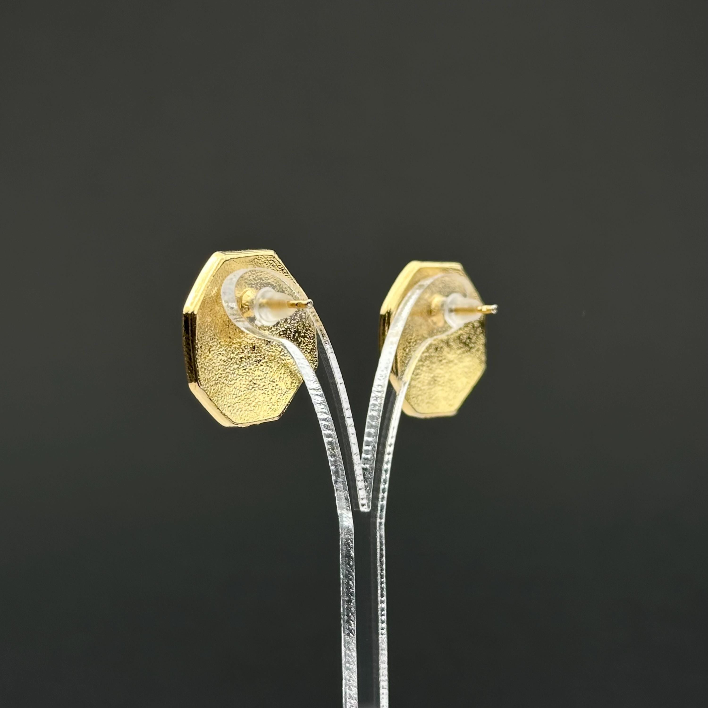Vintage octagon gold tone & gray emanel earrings
