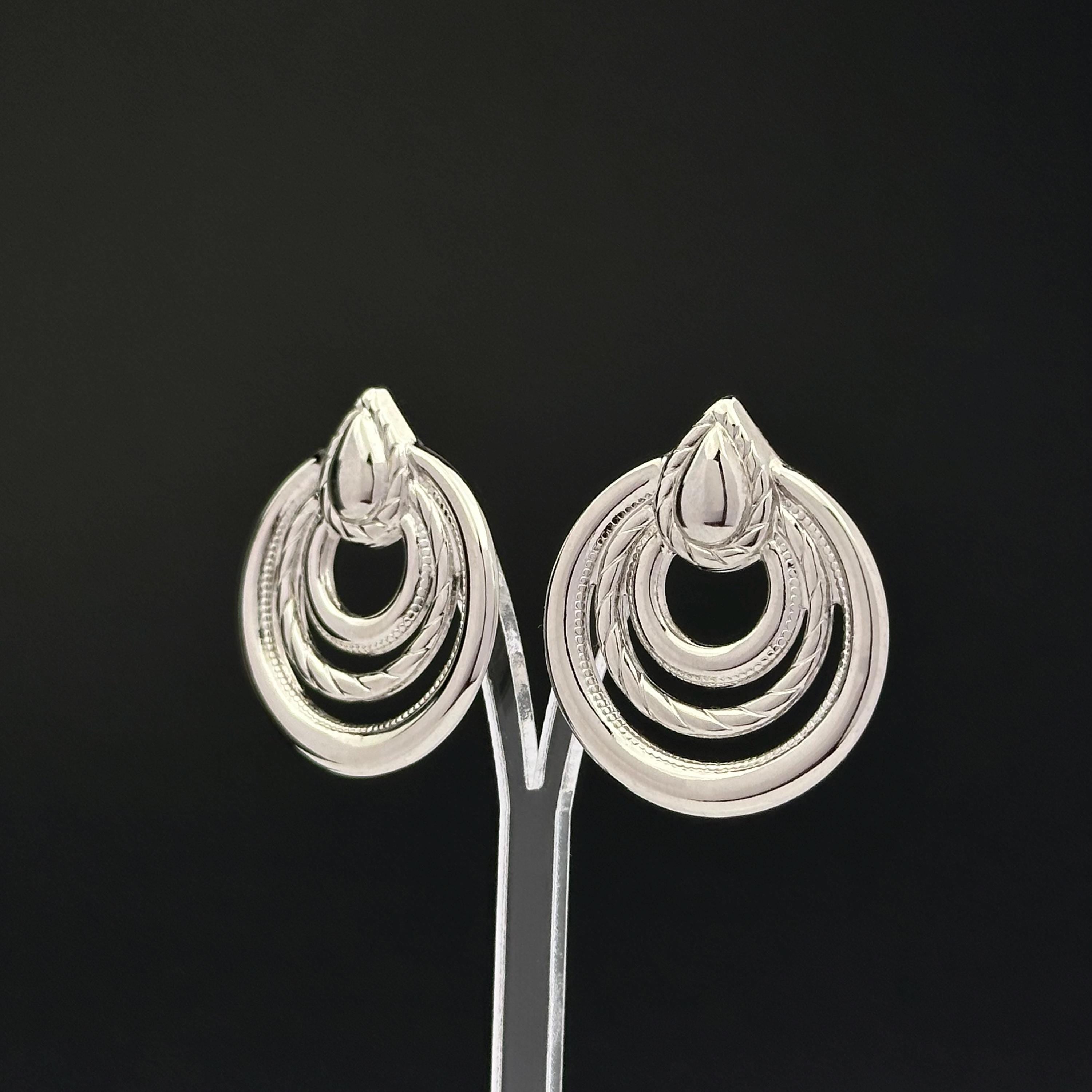 Vintage silver tone earrings