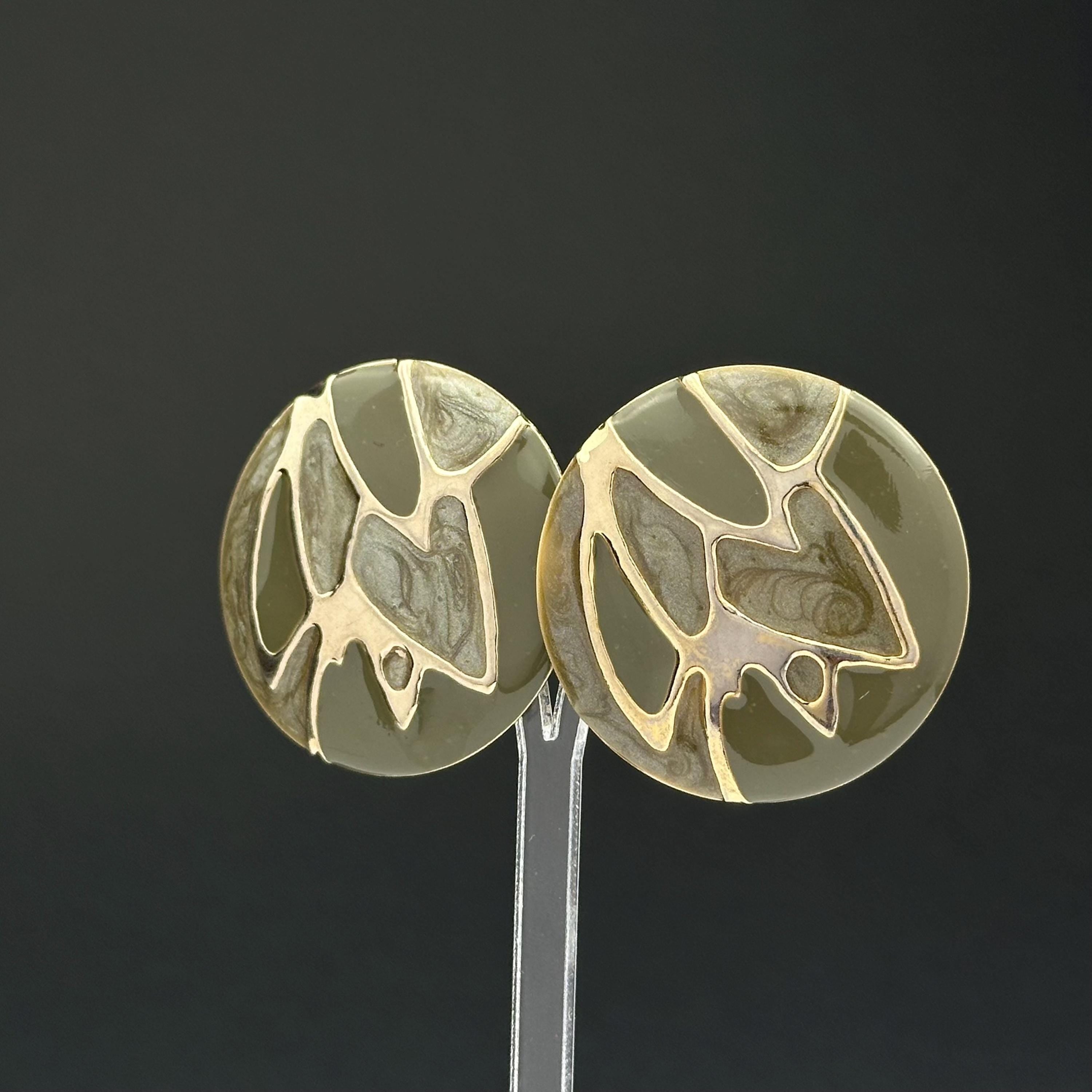 Vintage gold tone and green enamel round earrings