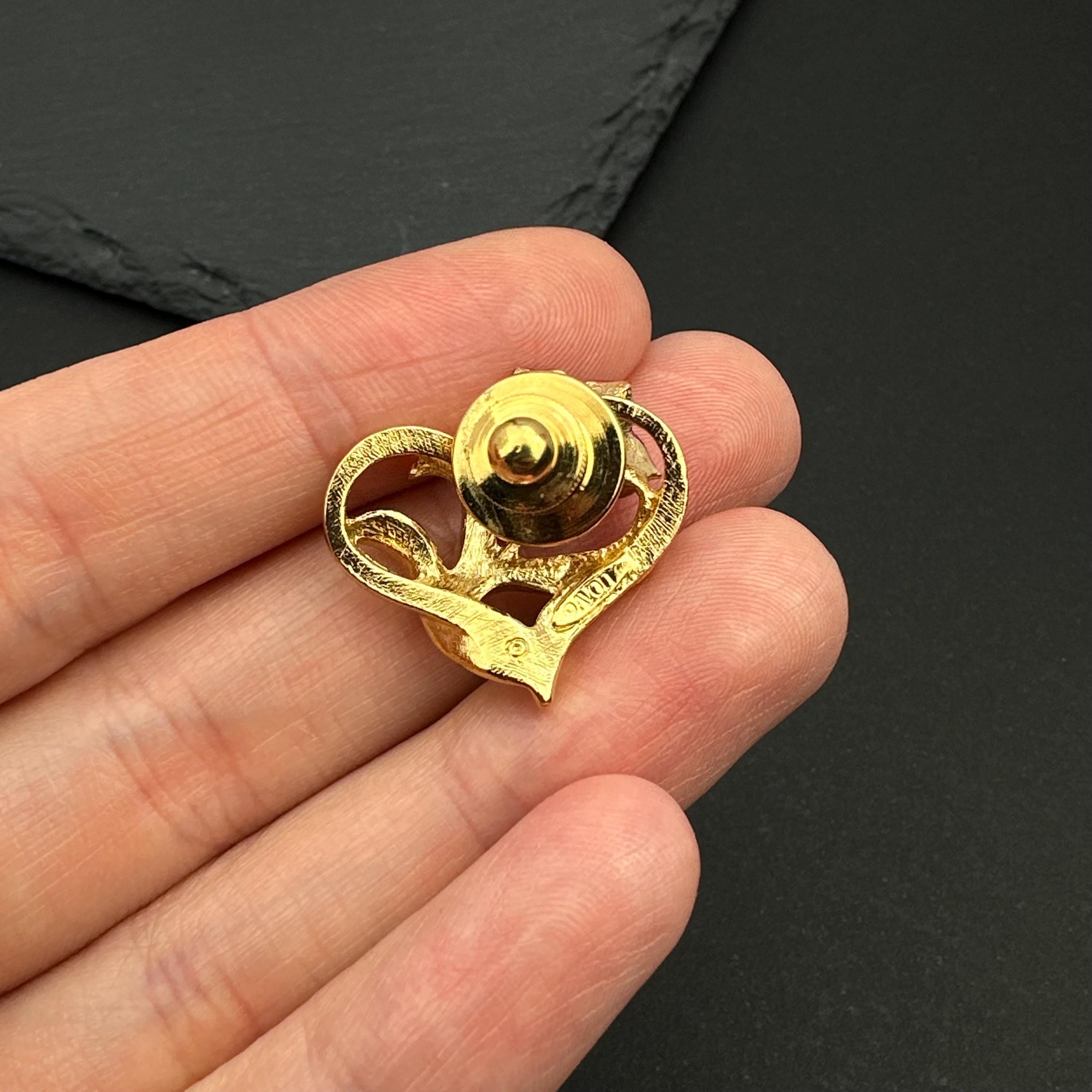 Vintage AVON gold tone heart and pink flower lapel pin