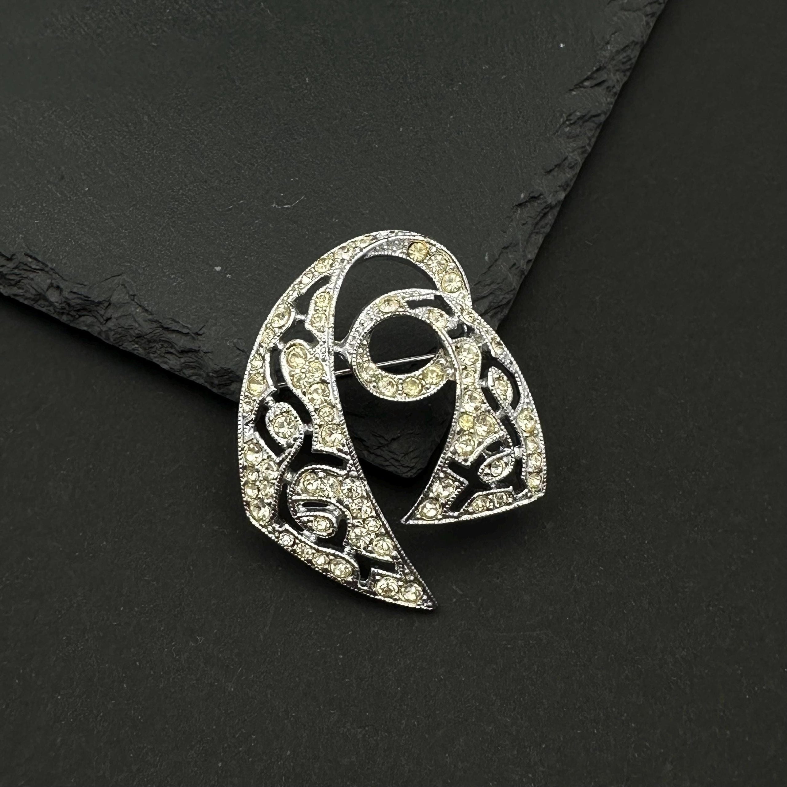 Vintage EMMONS silver tone and rhinestone brooch