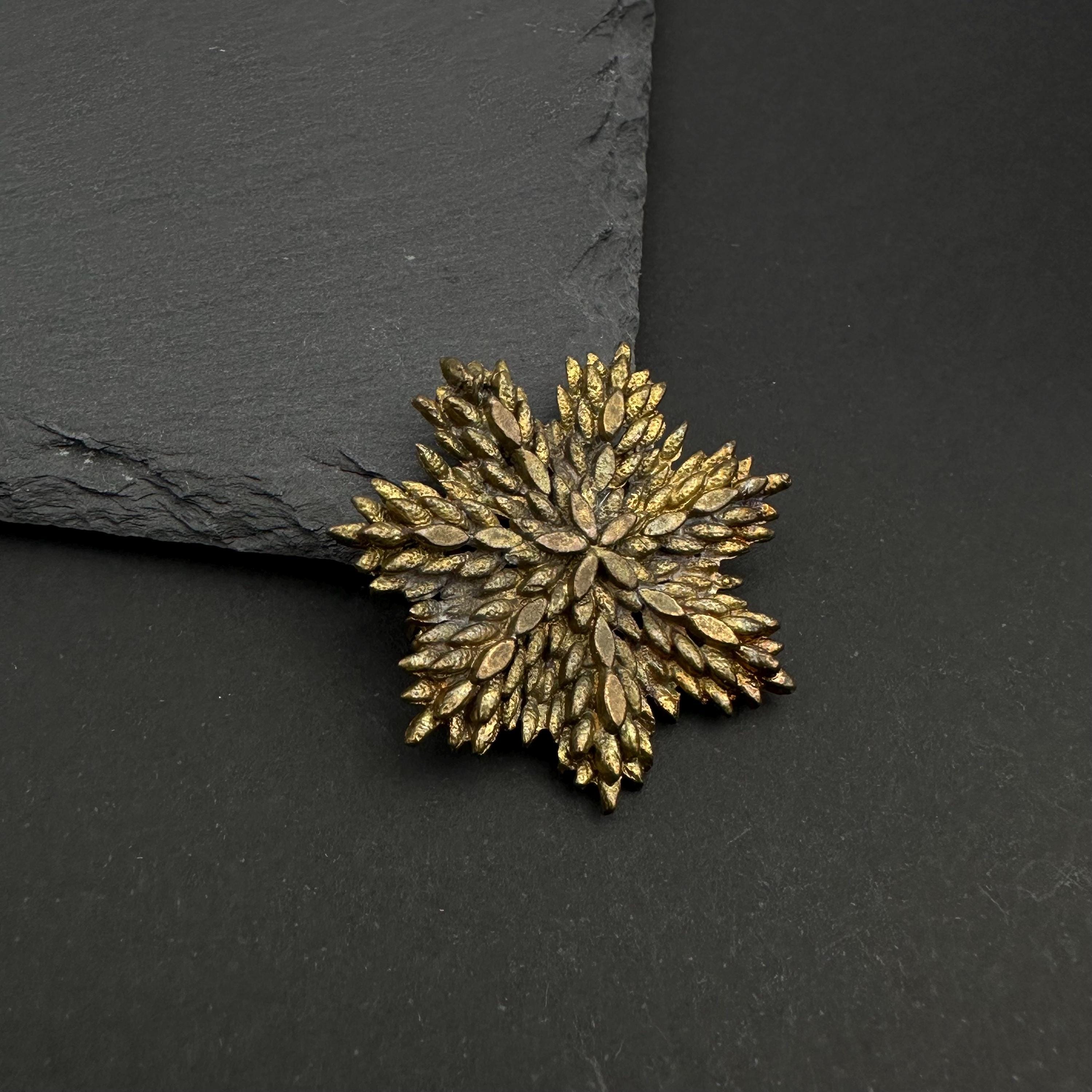 Vintage USSR bronze star brooch