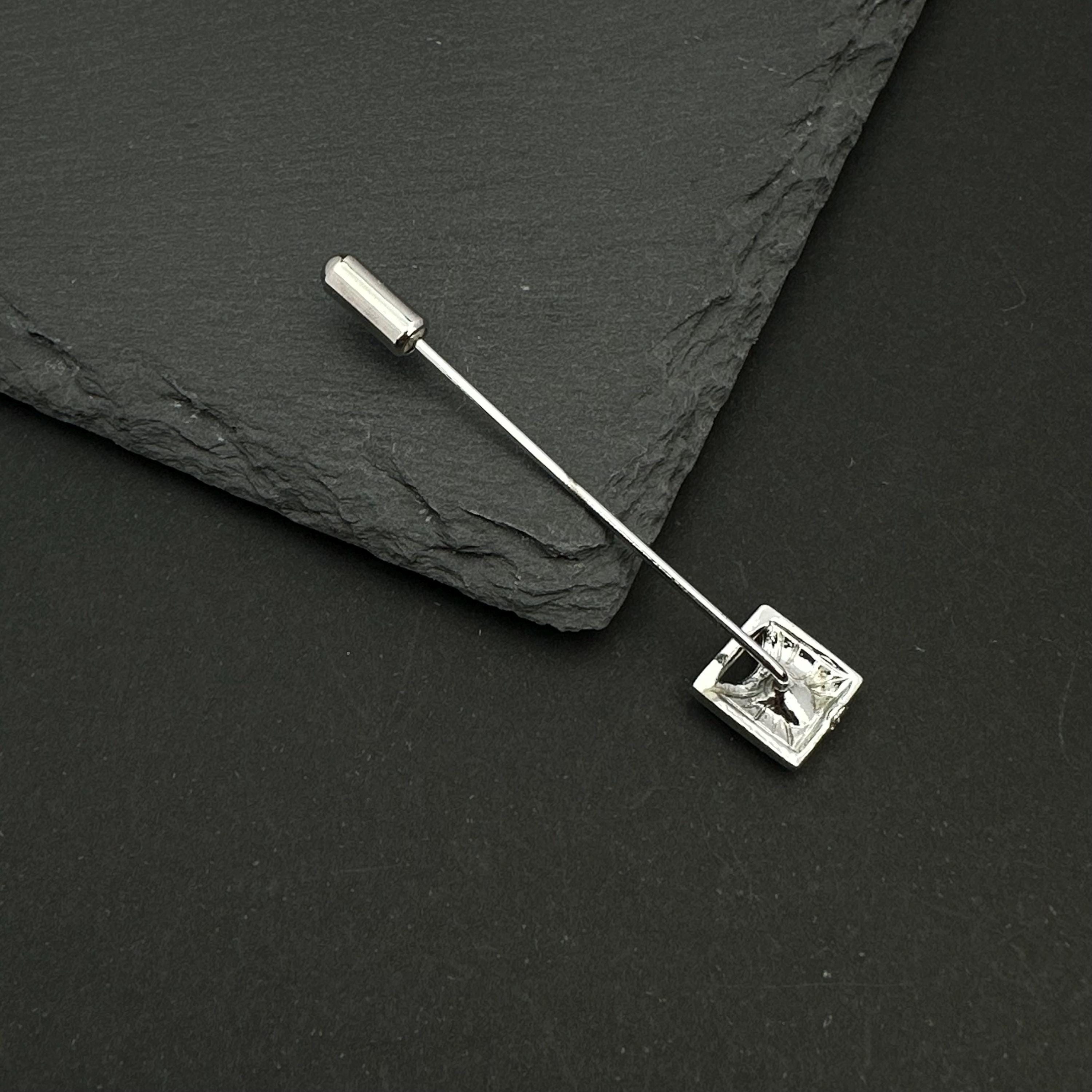 Vintage silver tone geometric pin brooch