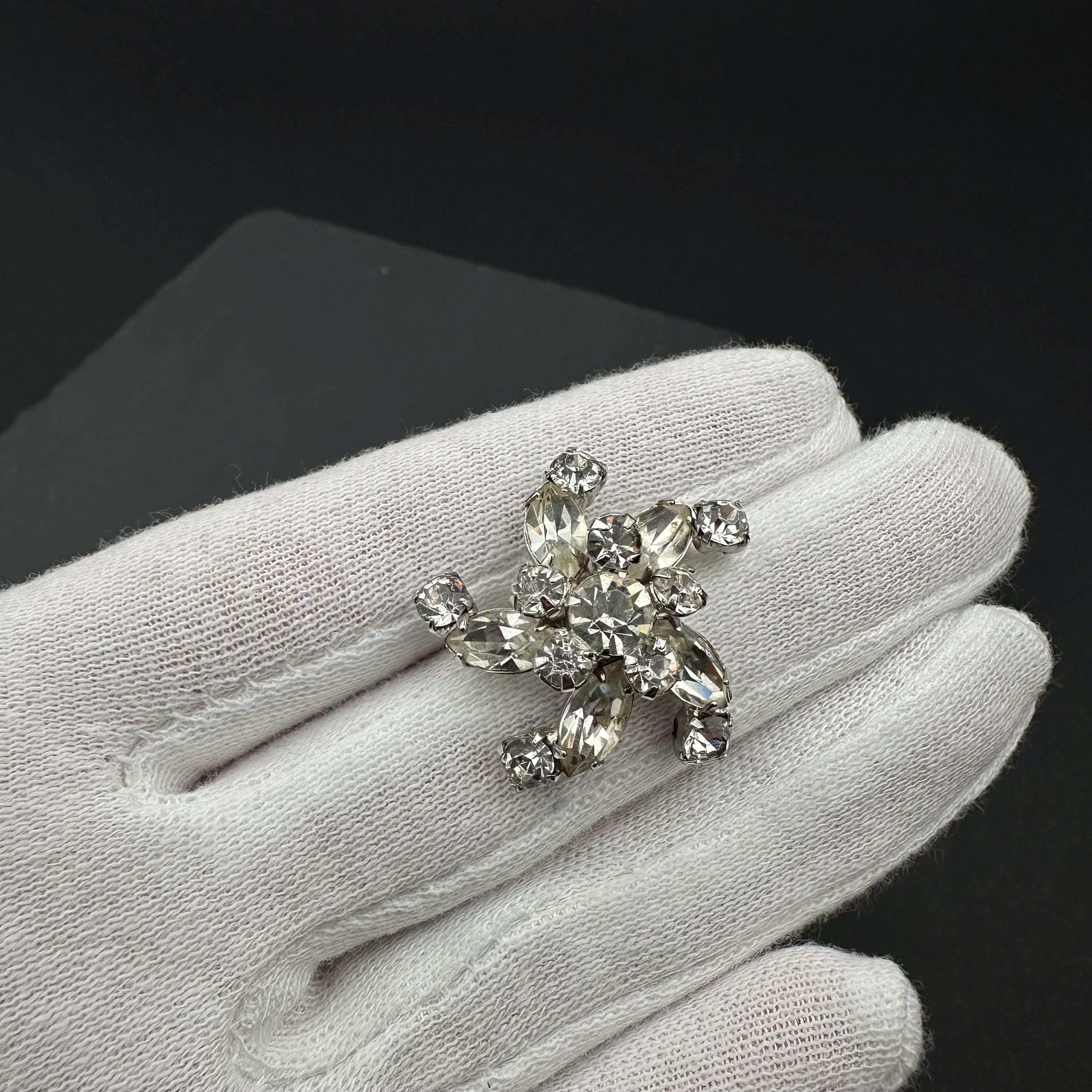Vintage STERLING and clear rhinestones flower mini brooch