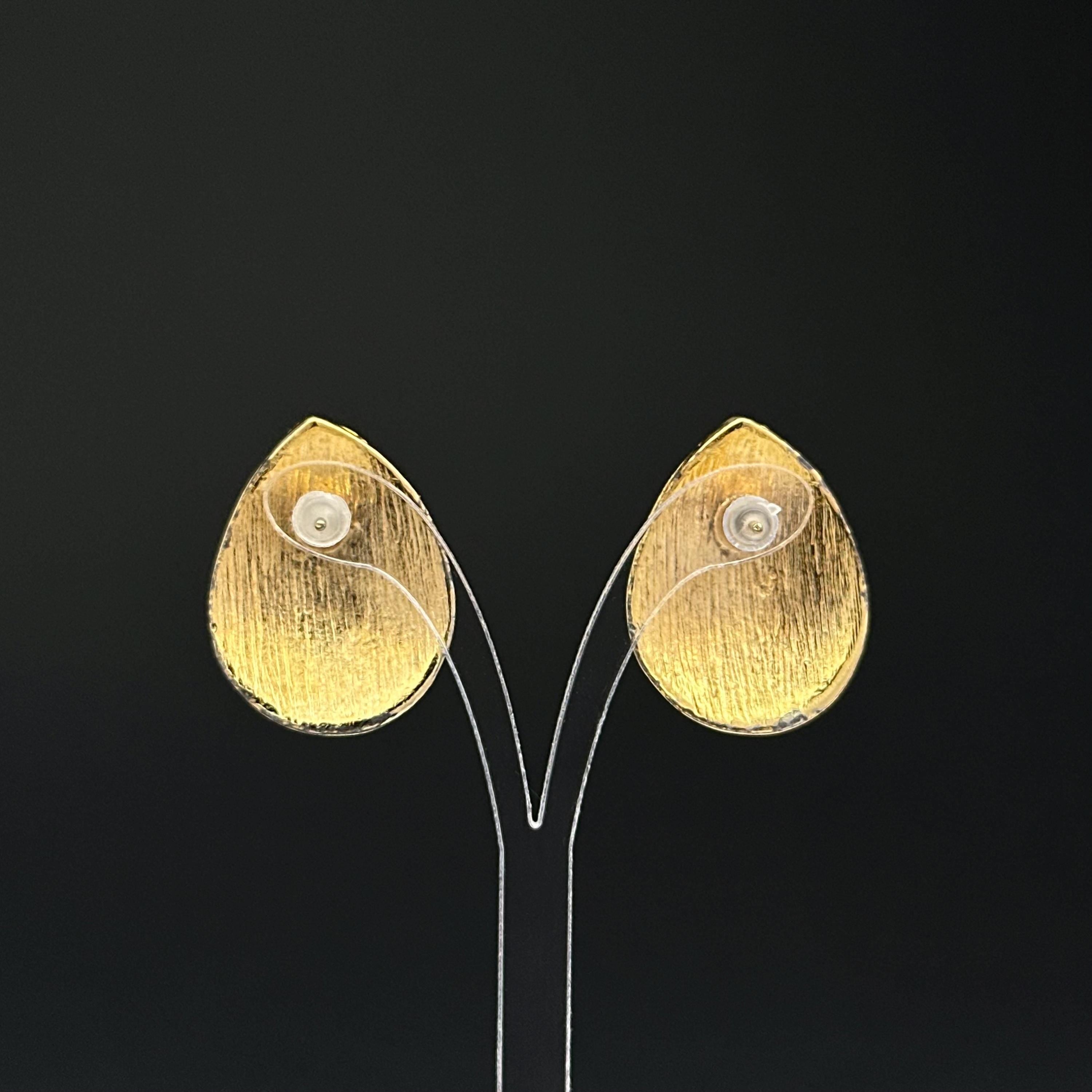 Vintage gold tone and beige swirl enamel teardrop earrings