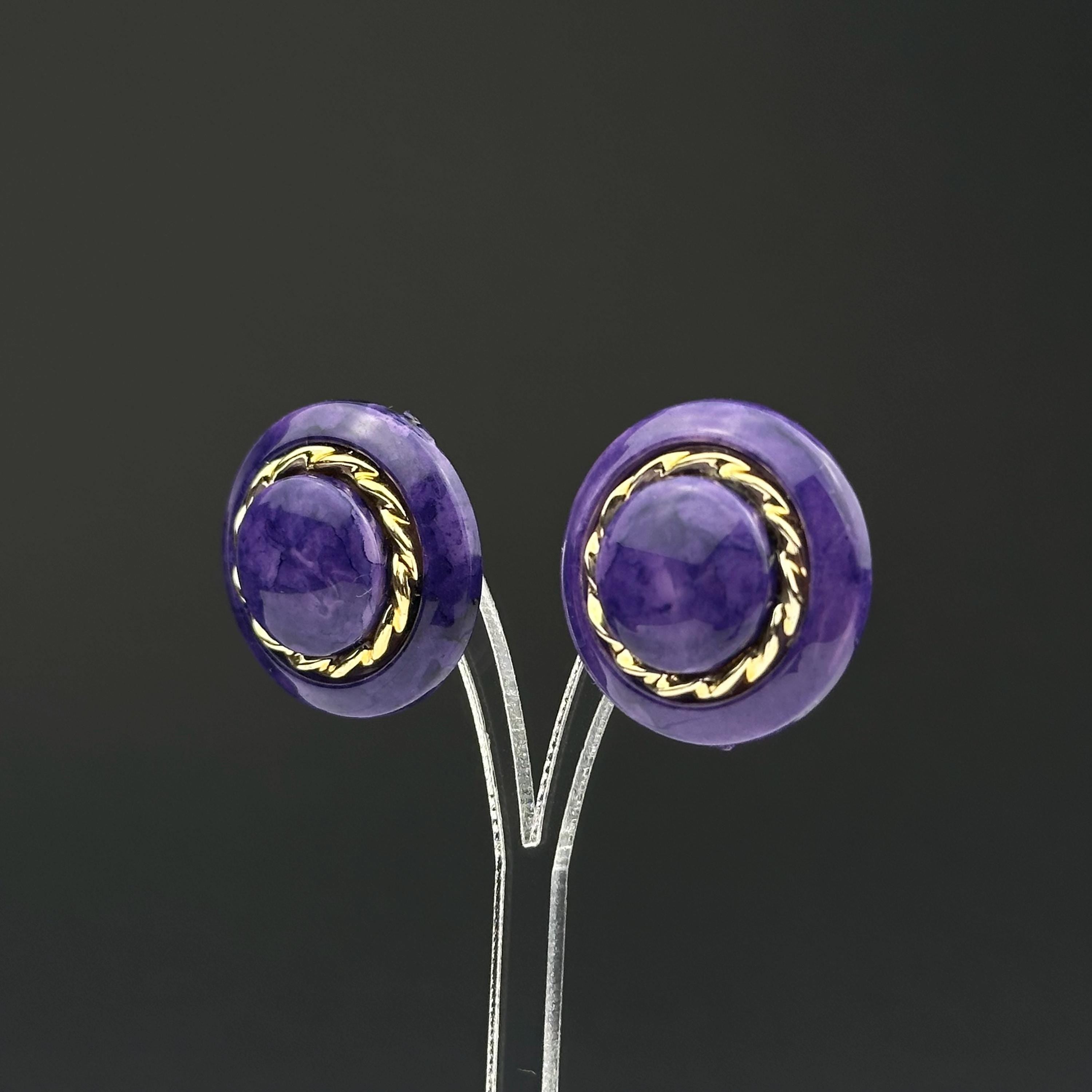 Vintage purple and gold tone plastic earrings