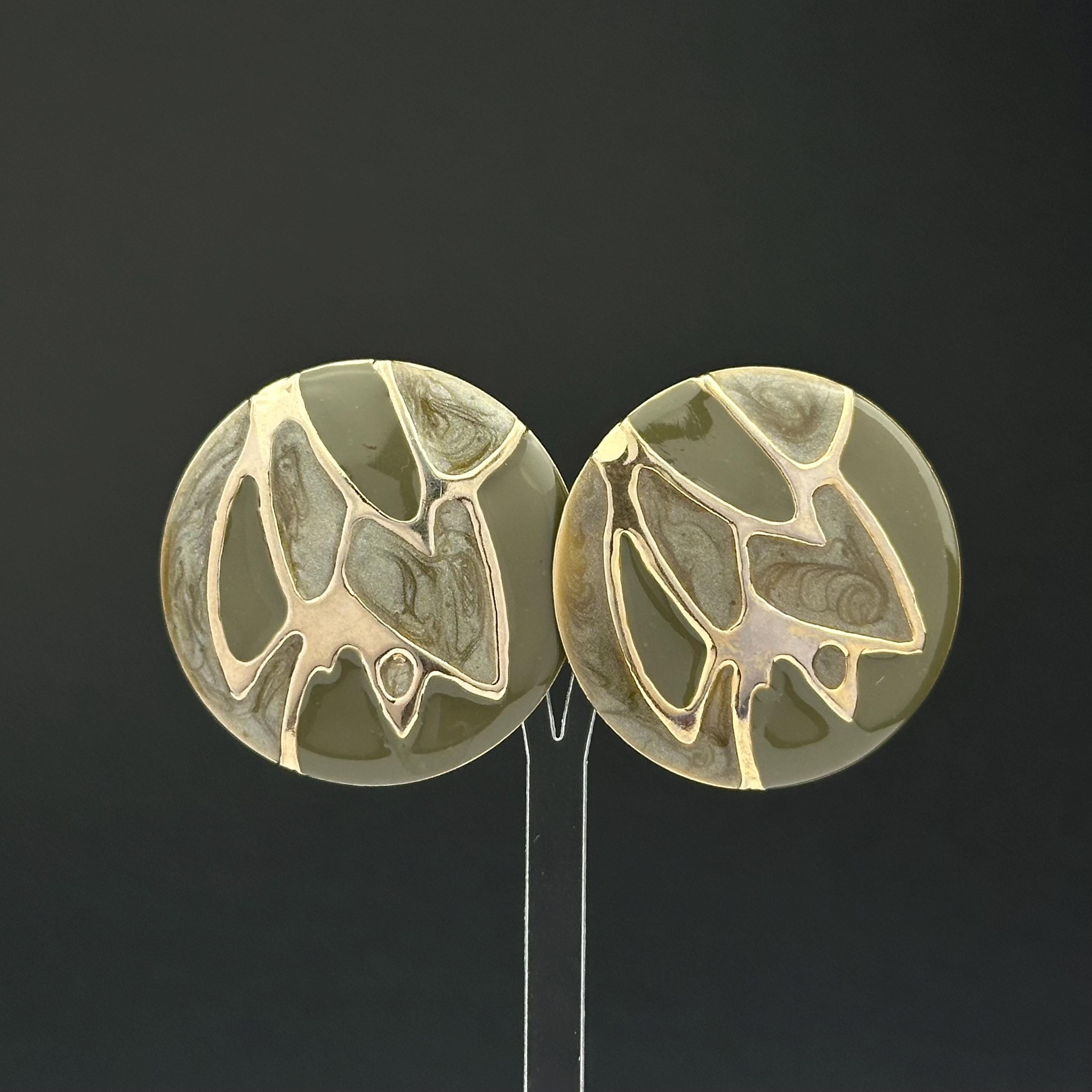 Vintage gold tone and green enamel round earrings