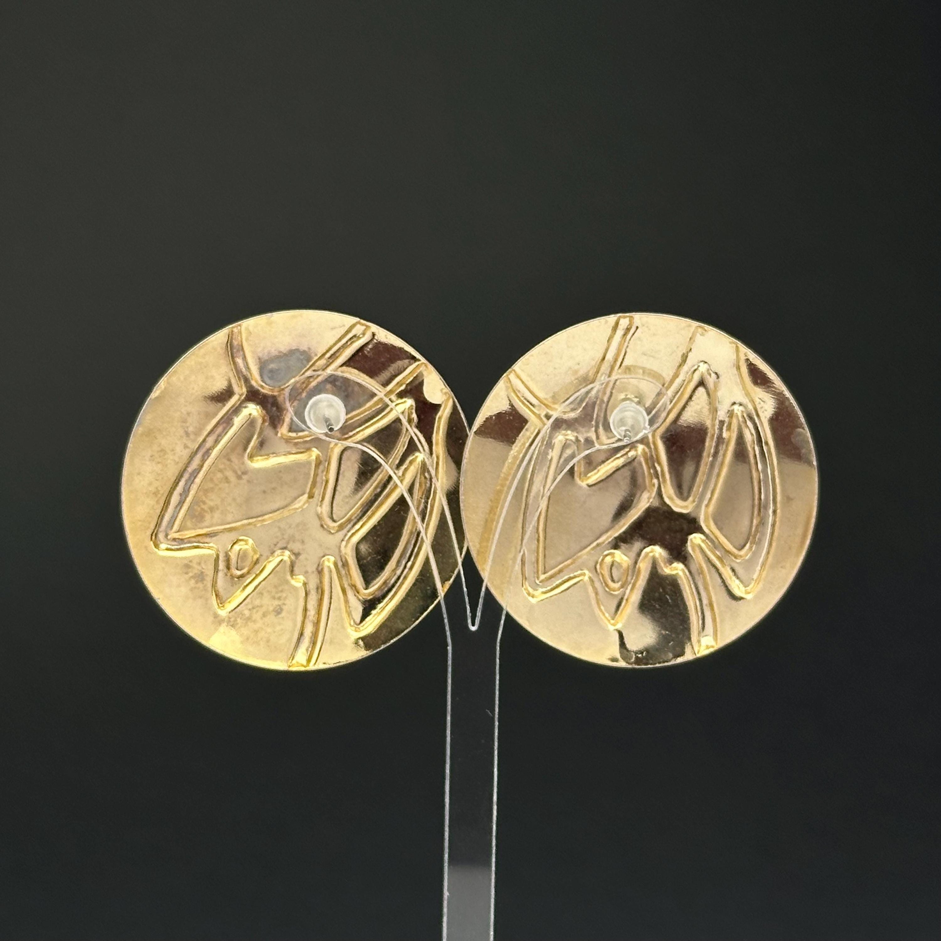 Vintage gold tone and green enamel round earrings