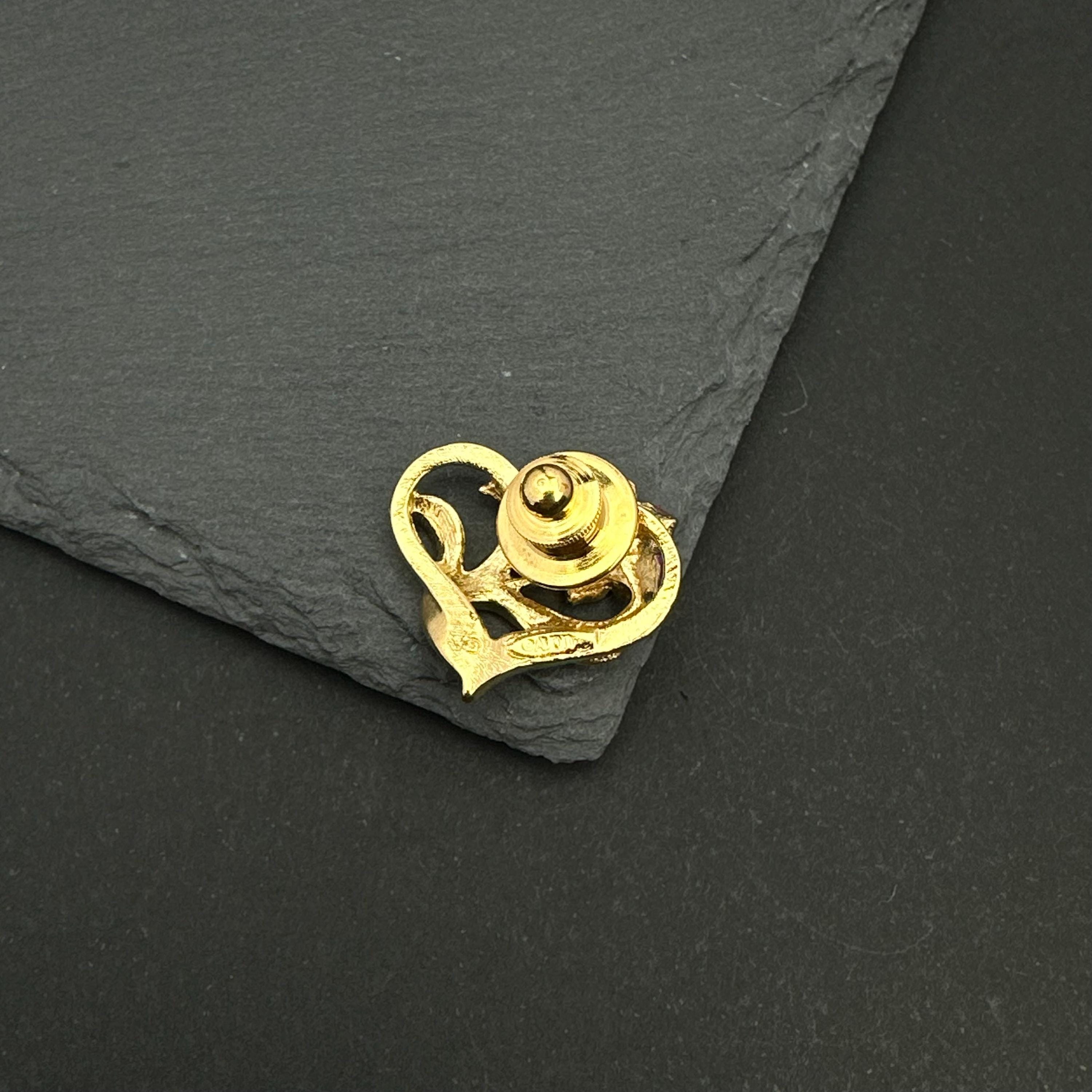 Vintage AVON gold tone heart and pink flower lapel pin
