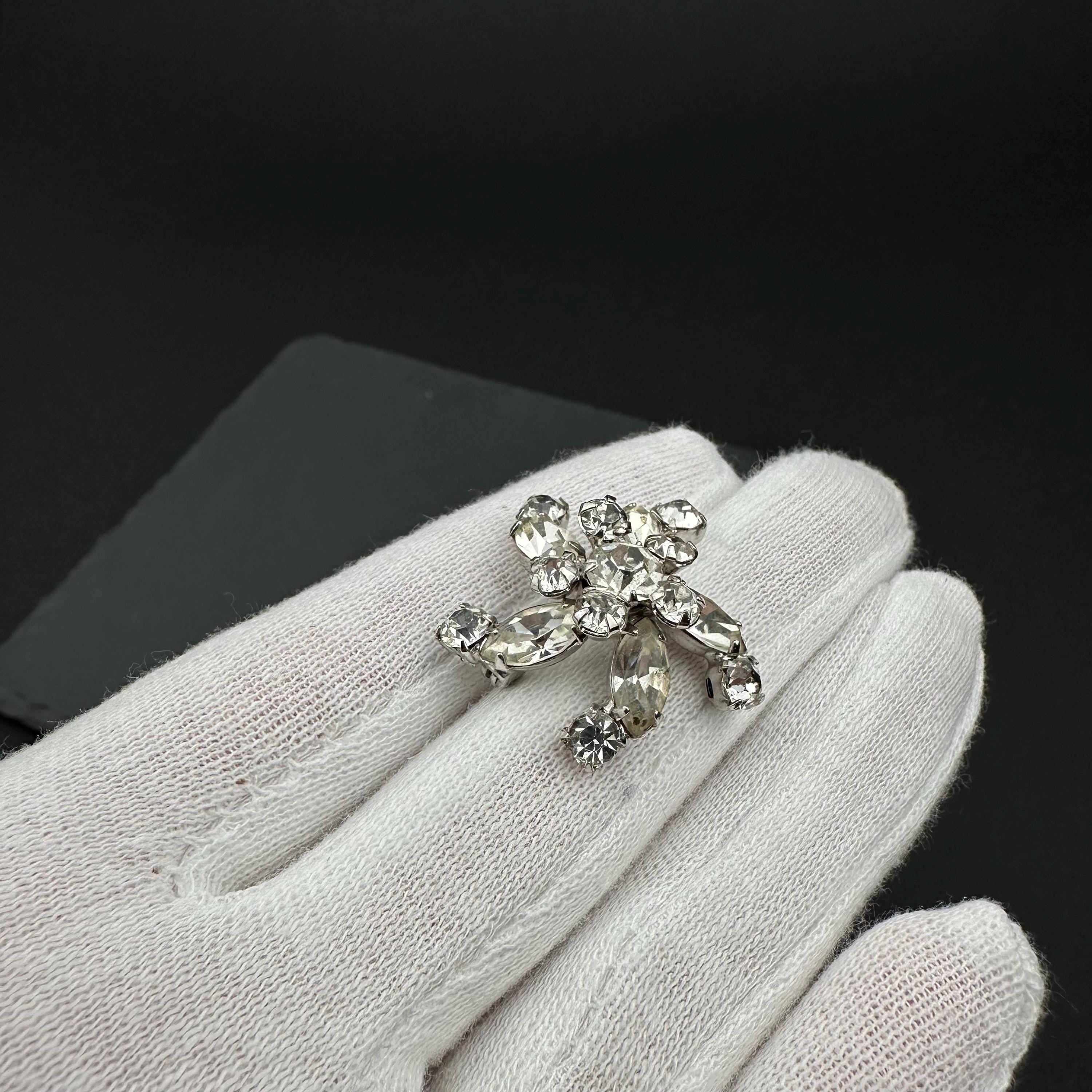 Vintage STERLING and clear rhinestones flower mini brooch