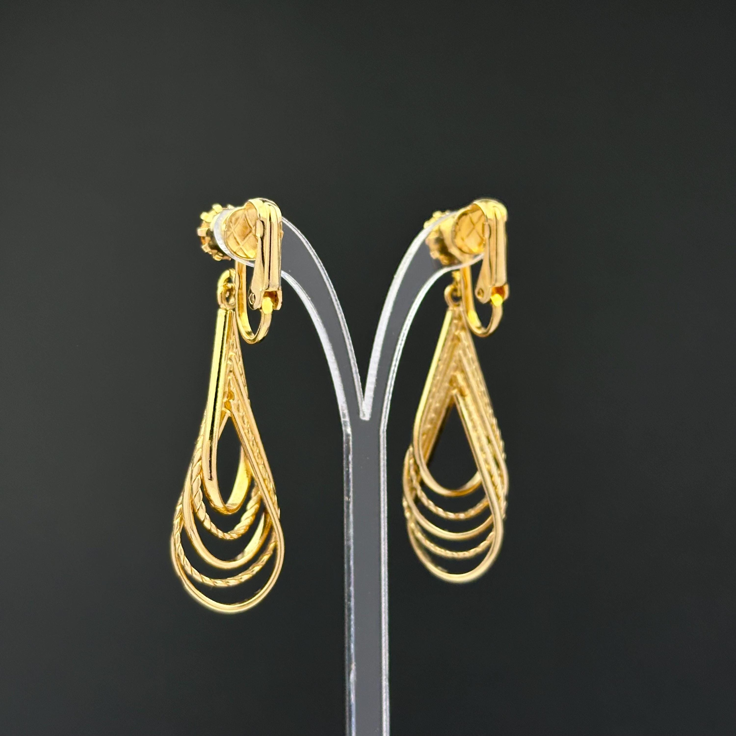 Vintage Gold Tone Clip-On Earrings: Amber Rhinestone Teardrop Dangle