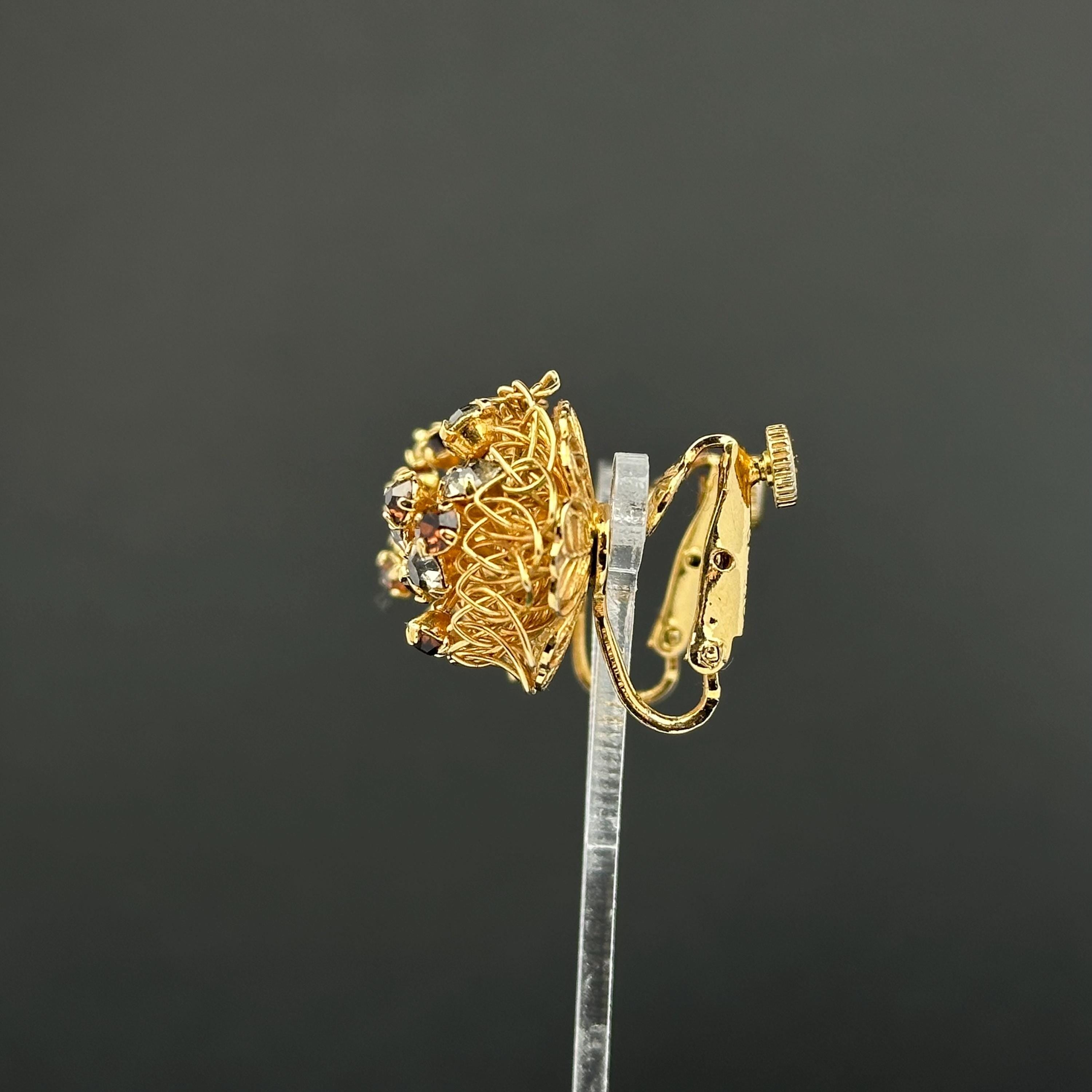 Vintage Vendome gold tone and rhinestone clip-on earrings