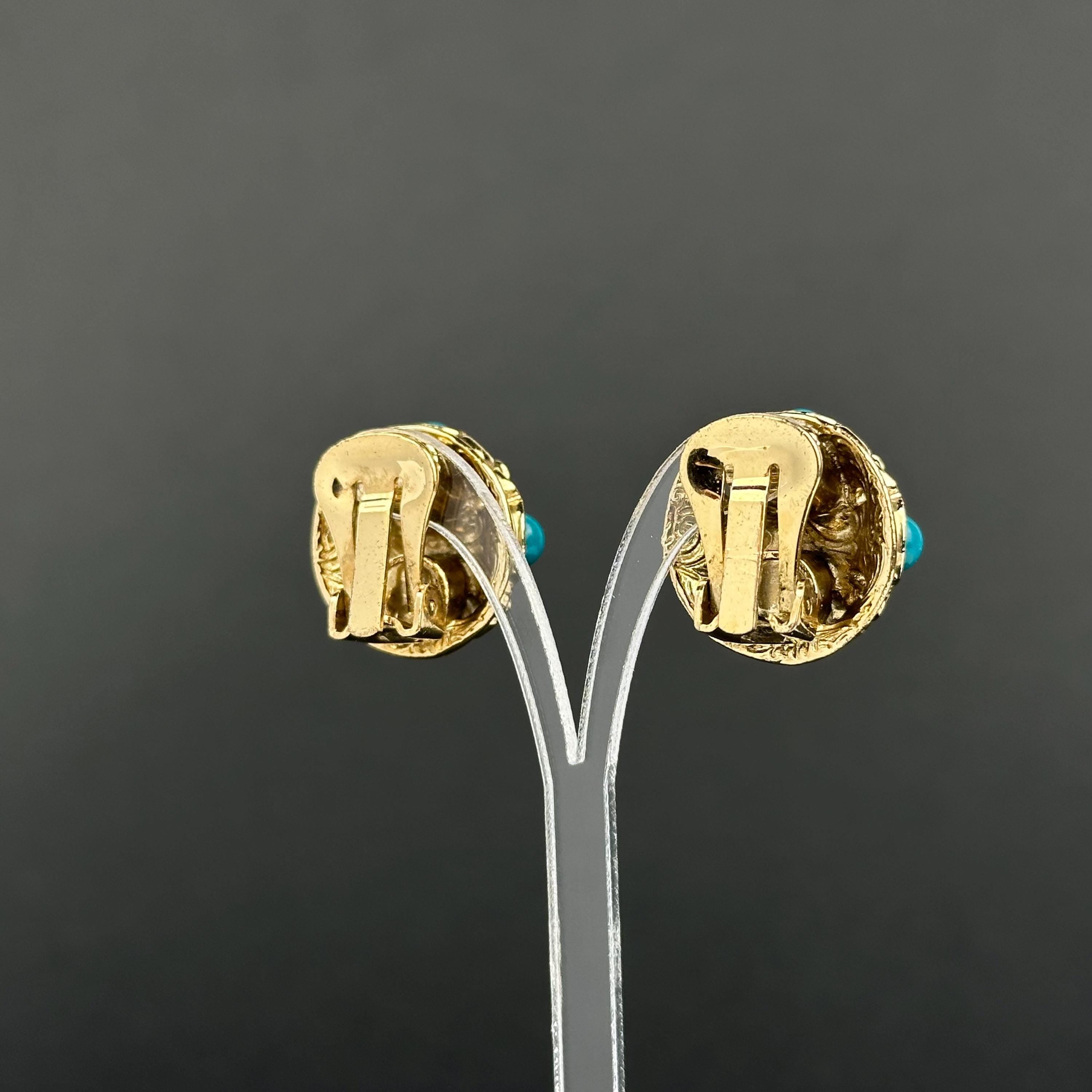 1928 Vintage Clip On Earrings: Emerald Green & Gold Tone