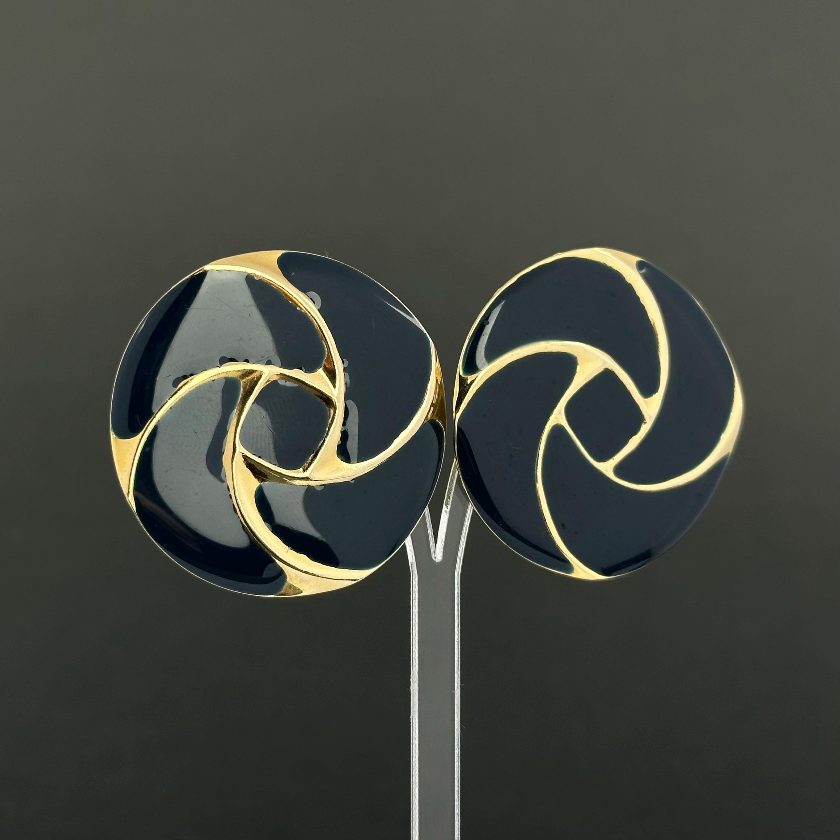 Vintage gold tone and navy blue enamel round clip on earrings