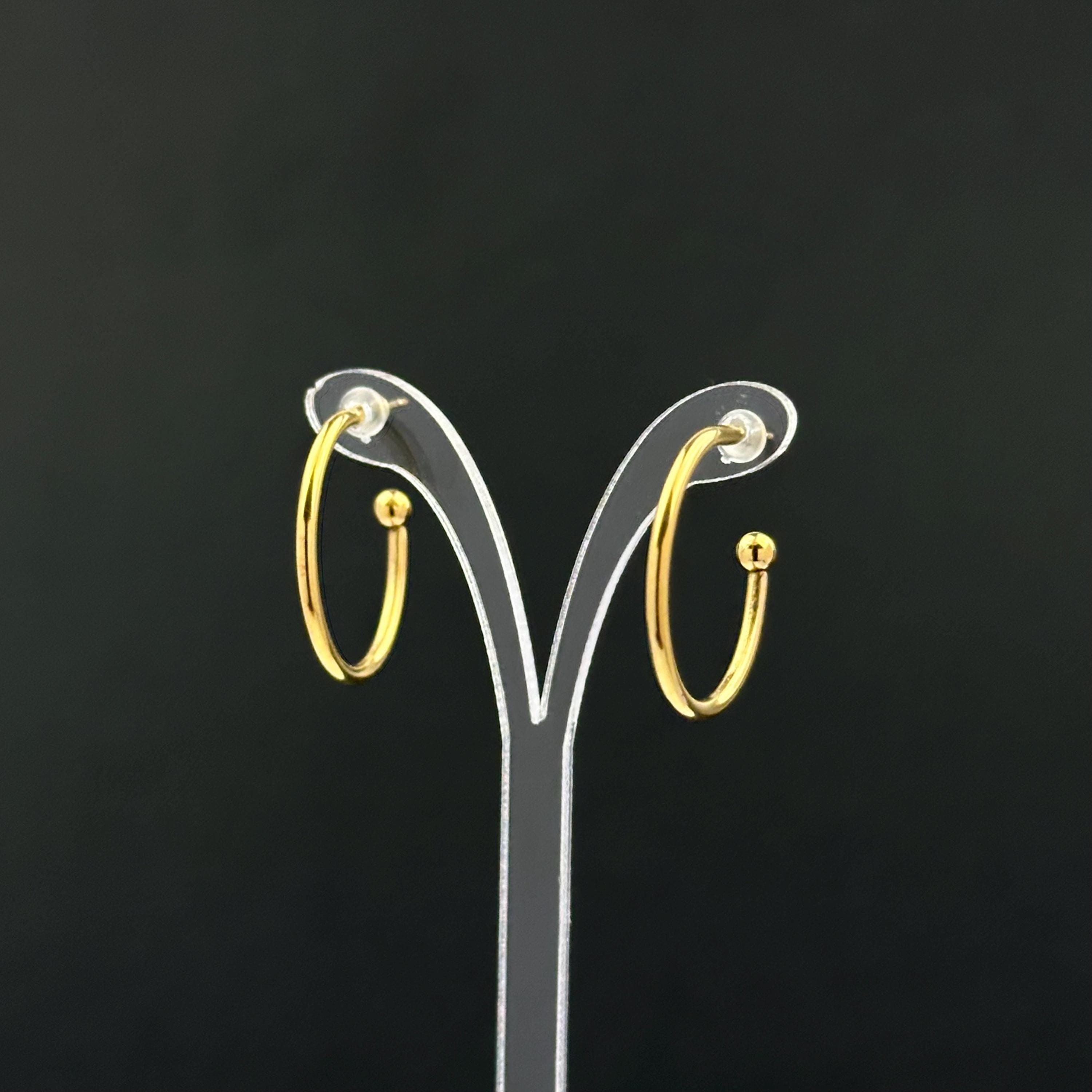 Vintage gold tone minimalist hoop earrings
