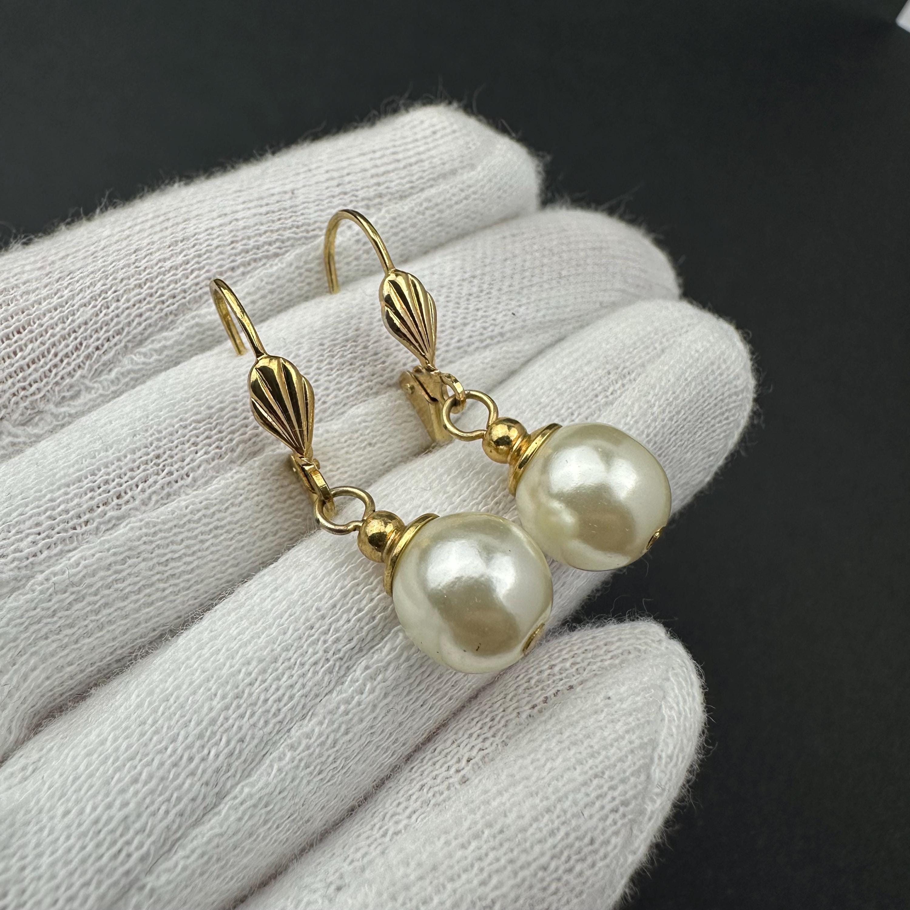 Vintage gold tone and faux pearl drop earrings