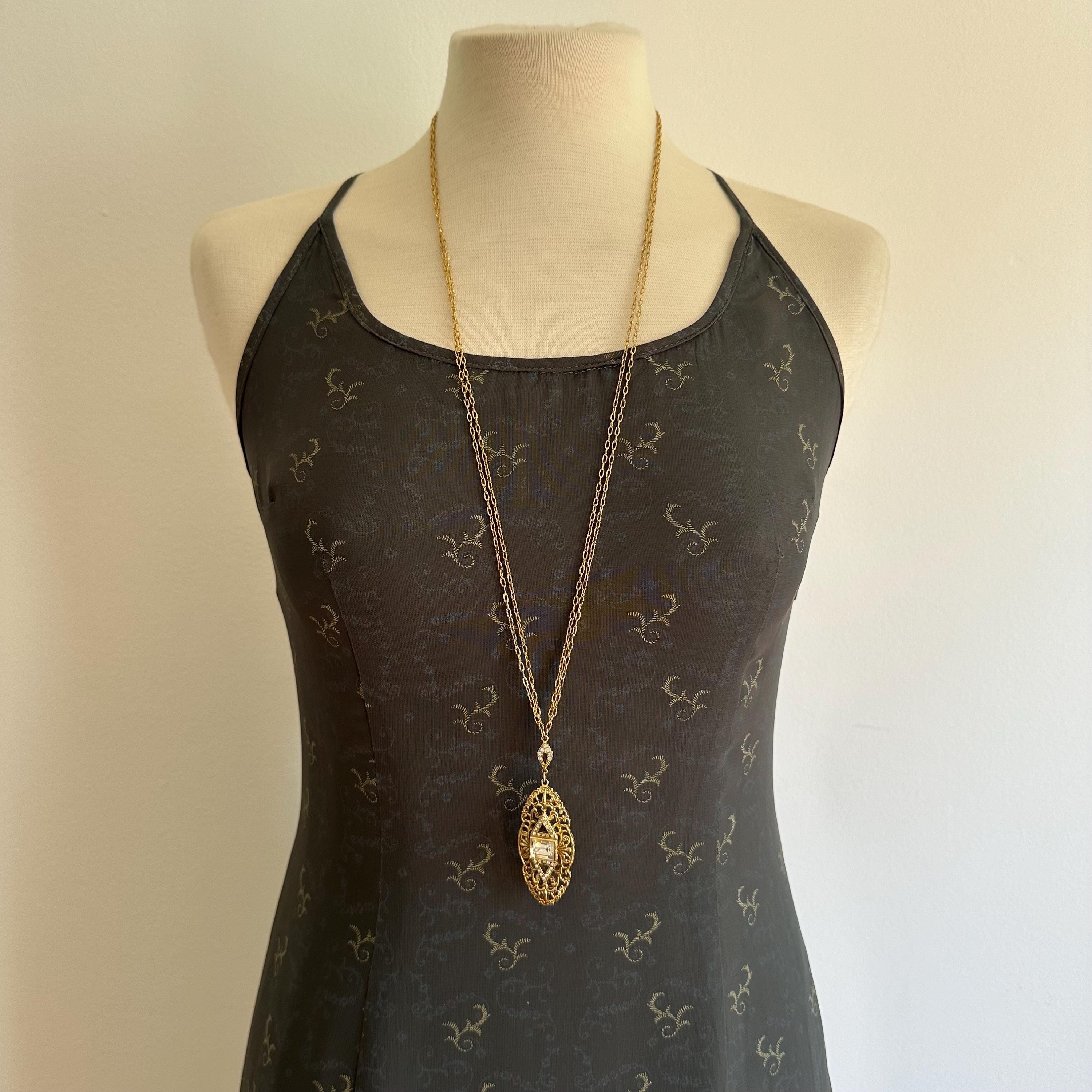 Vintage 1928 gold tone filigree rhinestone jewelry set