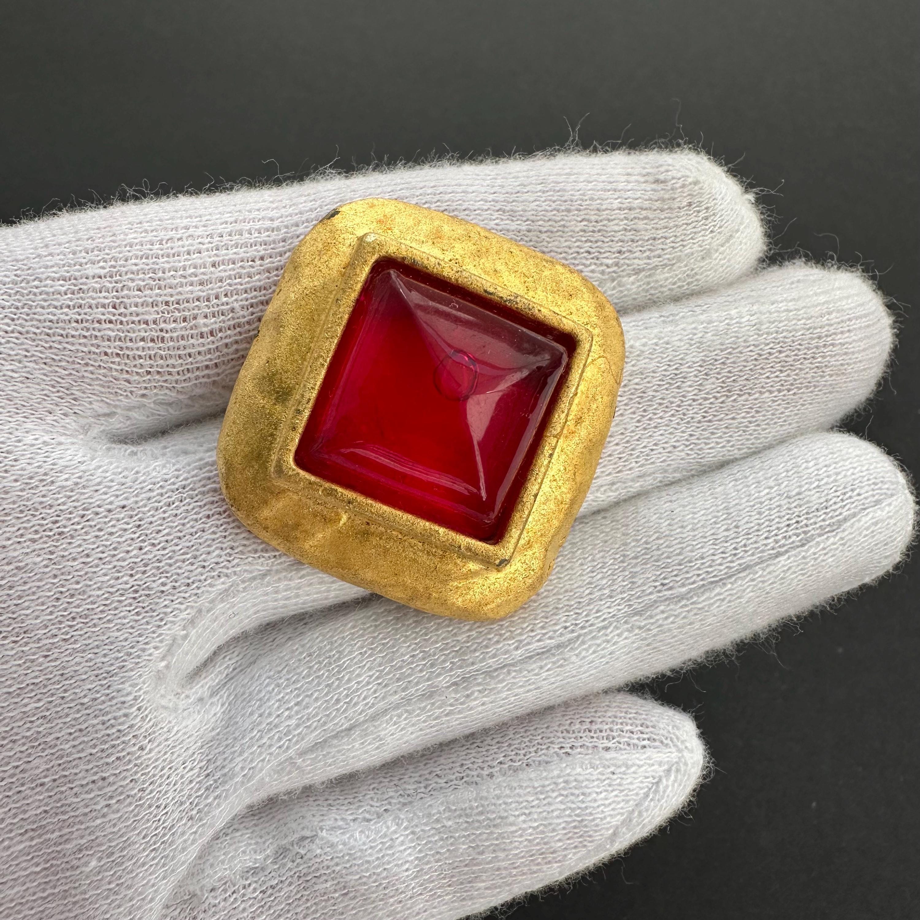 Vintage LANCOME PARIS gold-tone & red lucite brooch