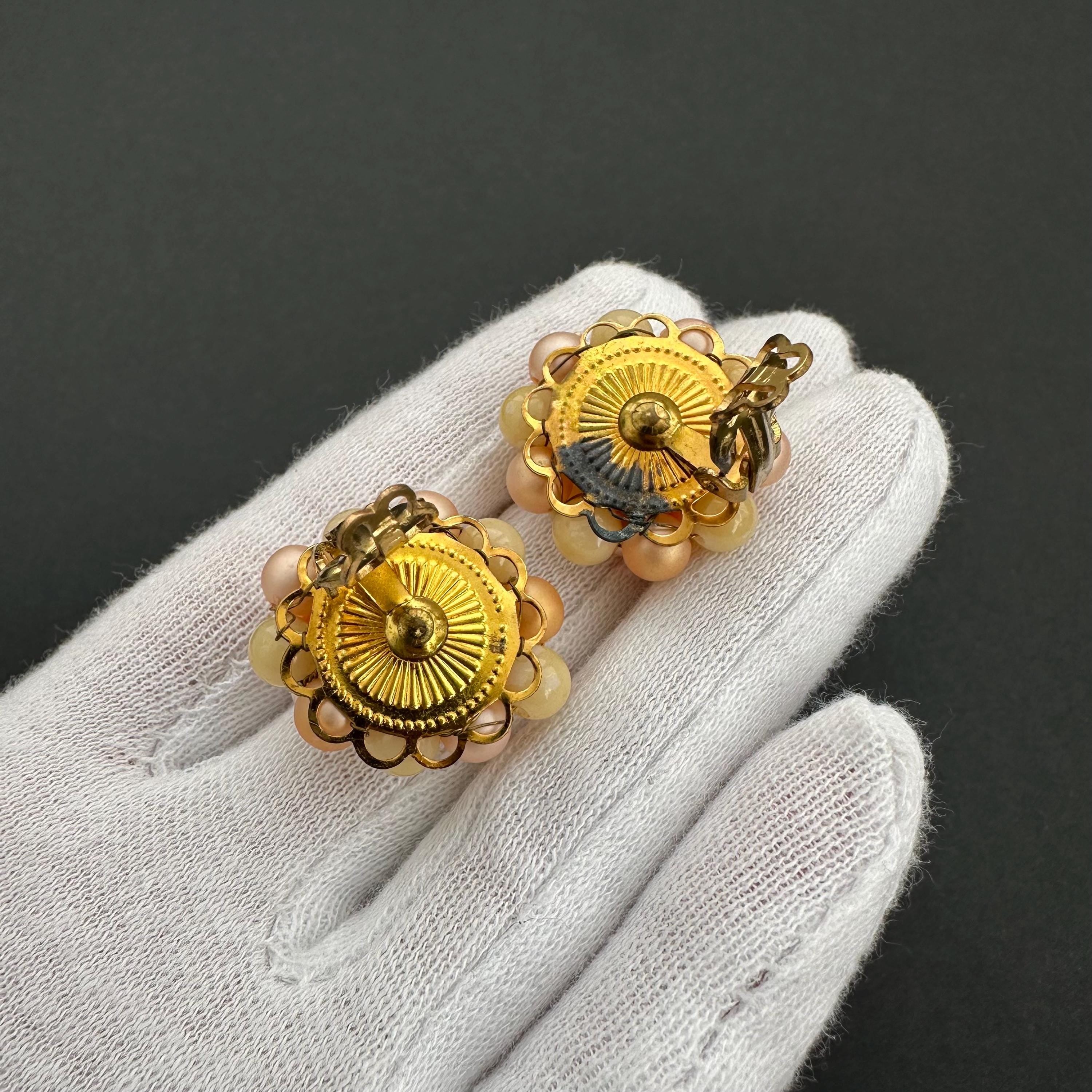 Vintage Japan peach & yellow beaded clip on earrings
