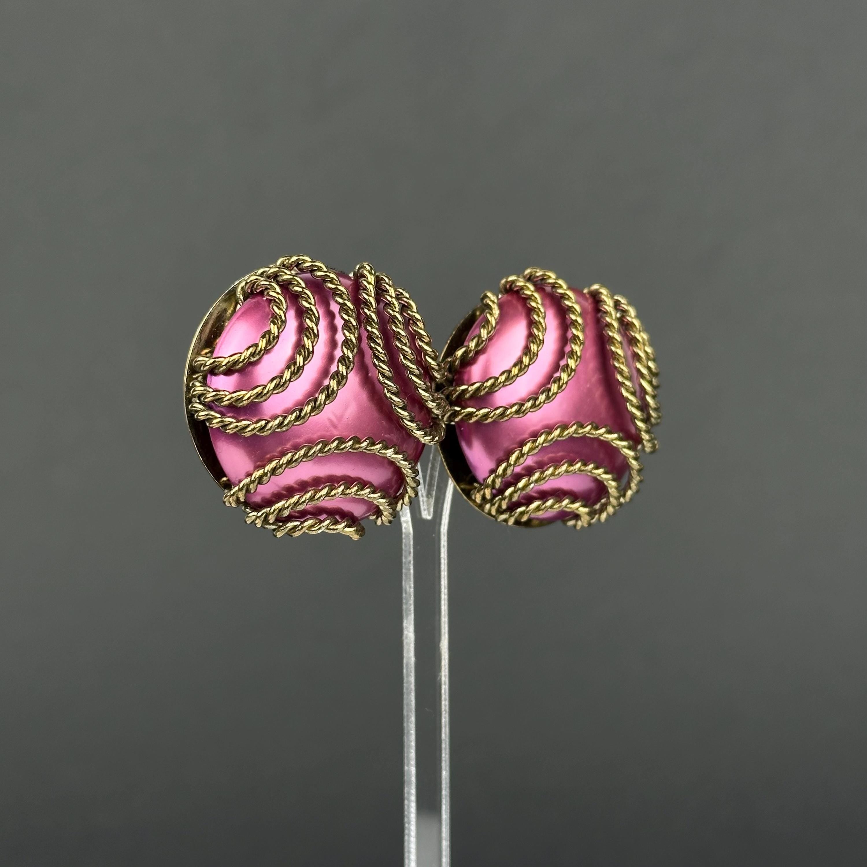 Vintage brass tone and fuchsia pink statement clip-on earrings