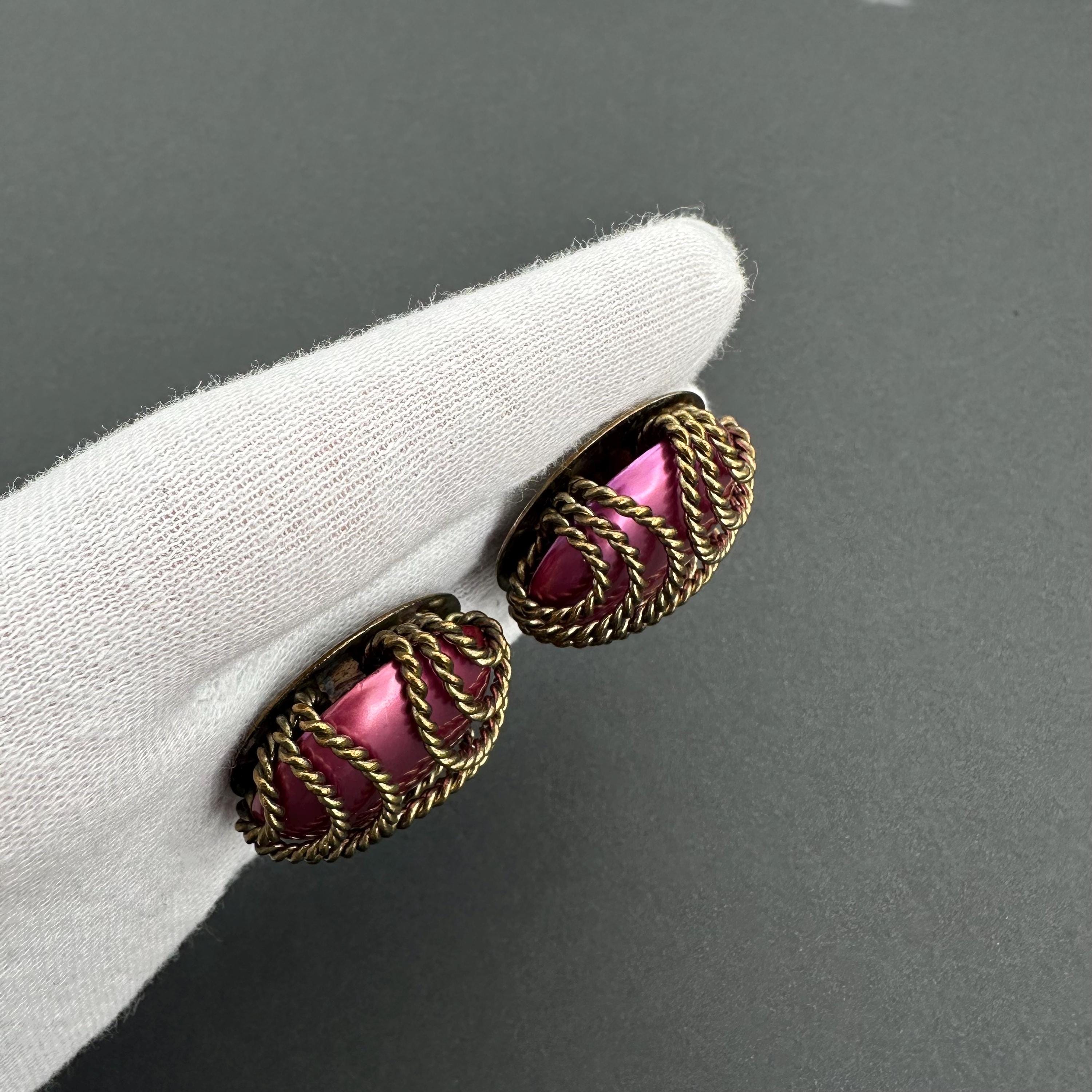Vintage brass tone and fuchsia pink statement clip-on earrings