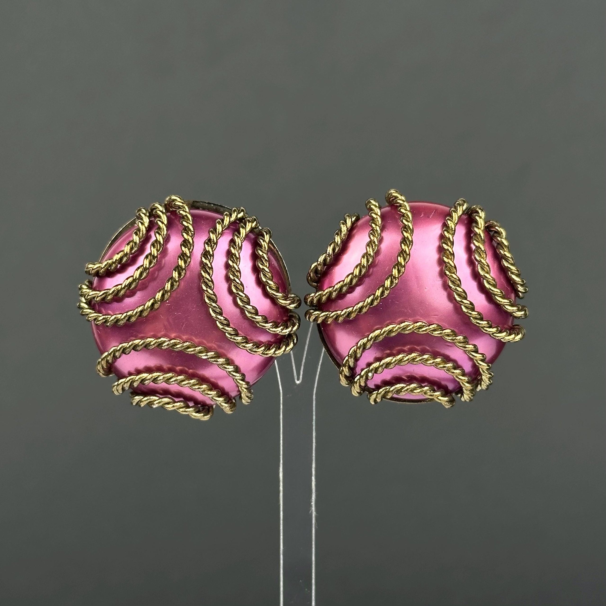 Vintage brass tone and fuchsia pink statement clip-on earrings