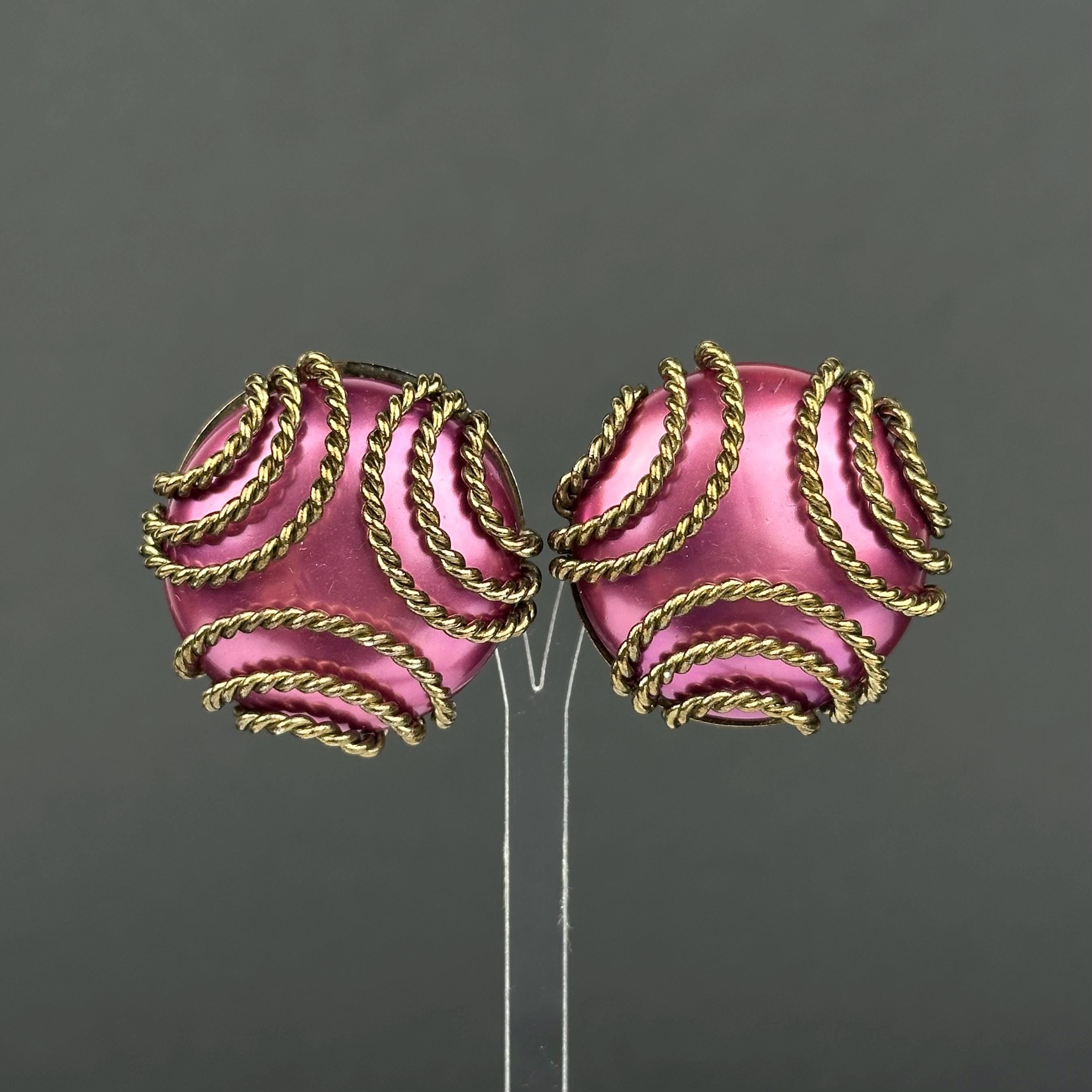 Vintage brass tone and fuchsia pink statement clip-on earrings