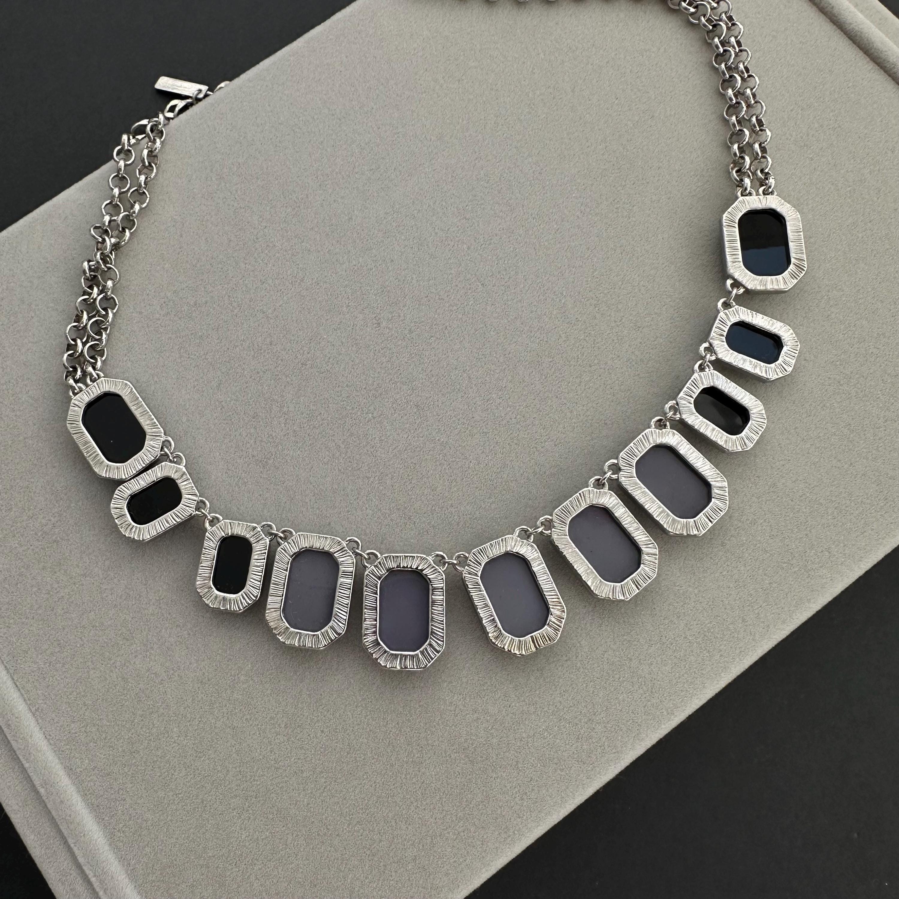 Vintage Cookie Lee black & gray necklace