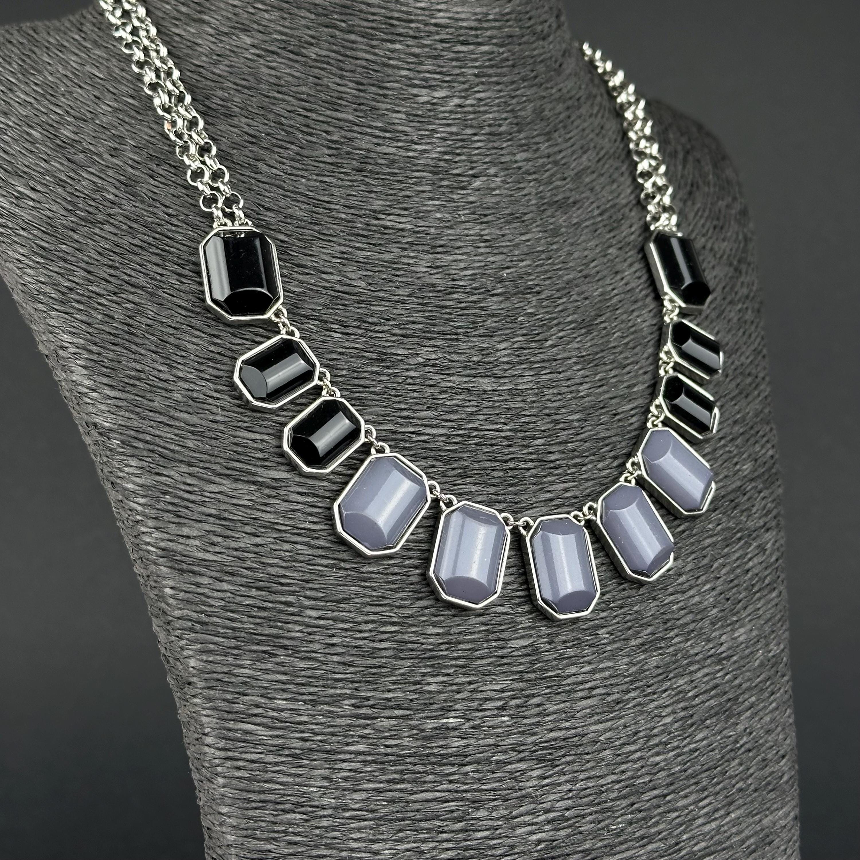 Vintage Cookie Lee black & gray necklace