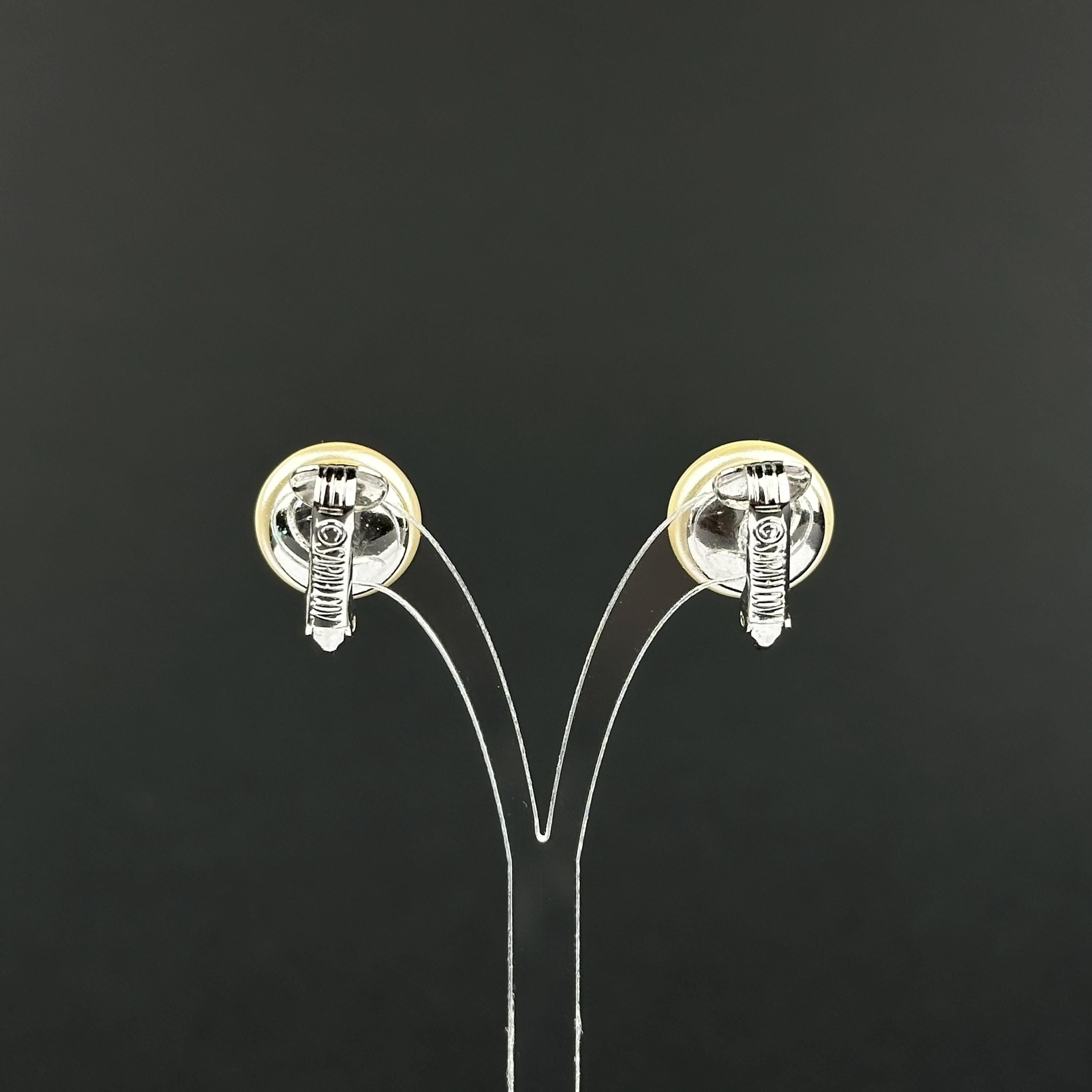Vintage Sarah Coventry faux pearl clip-on earrings