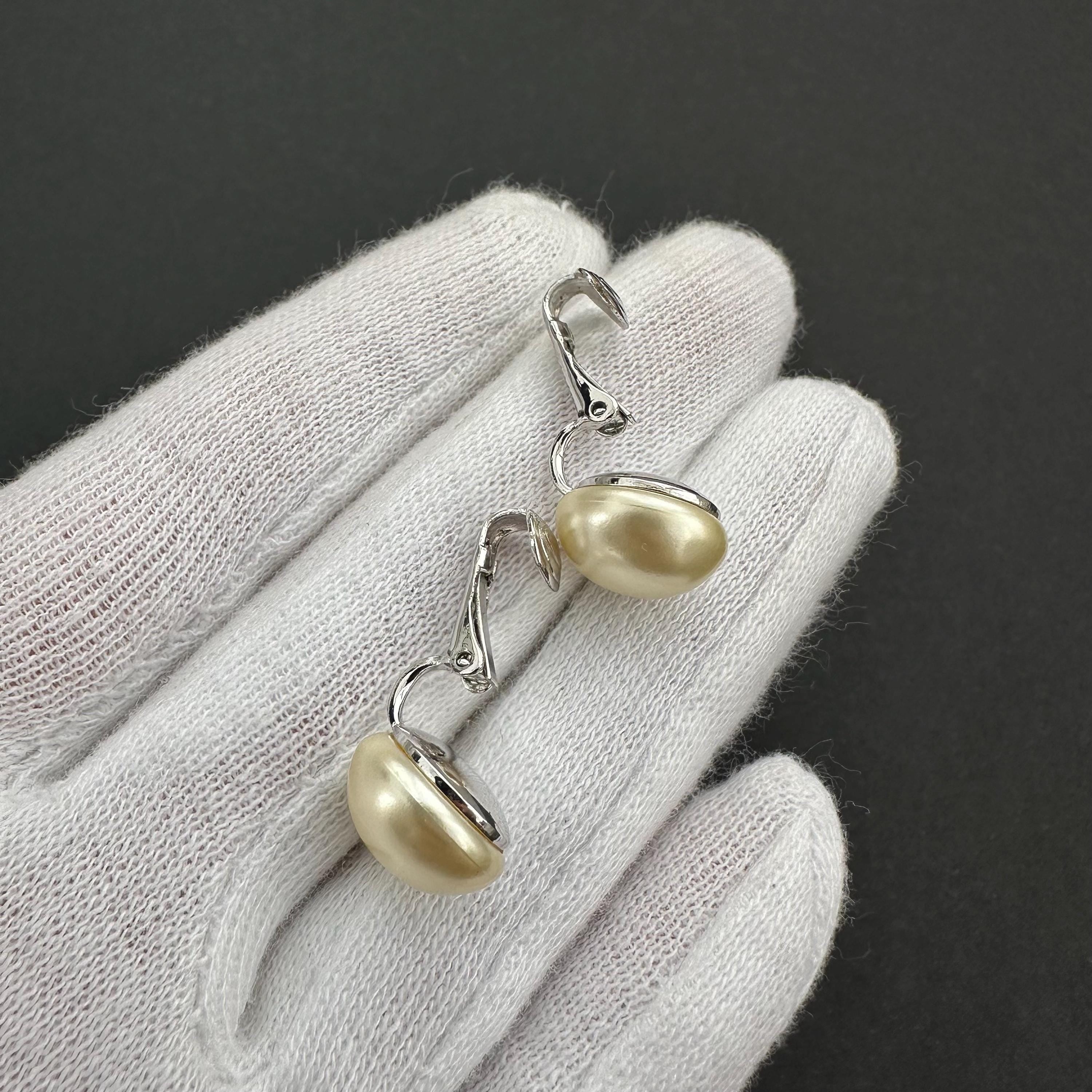 Vintage Sarah Coventry faux pearl clip-on earrings