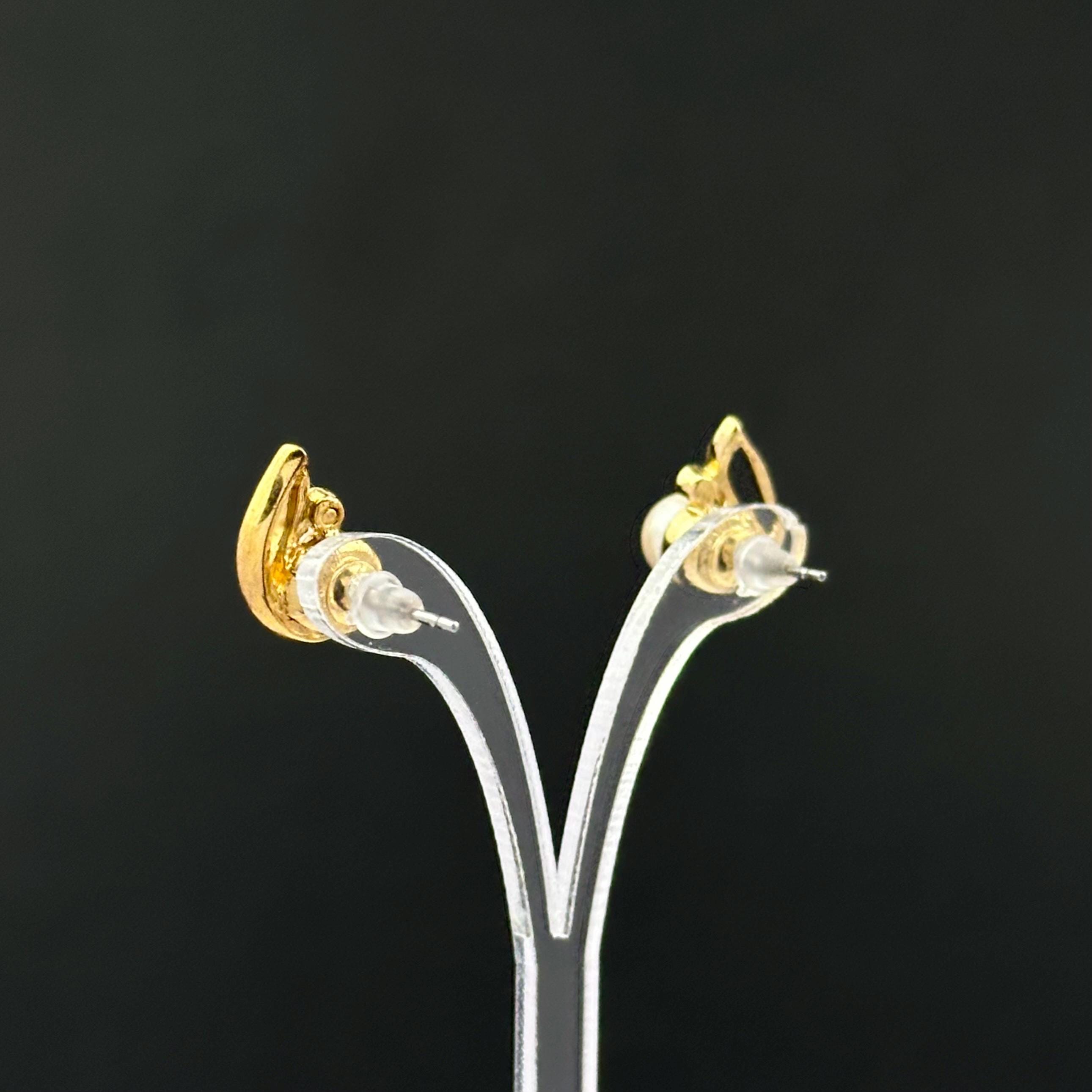 Vintage gold tone and faux pearl leaf earrings