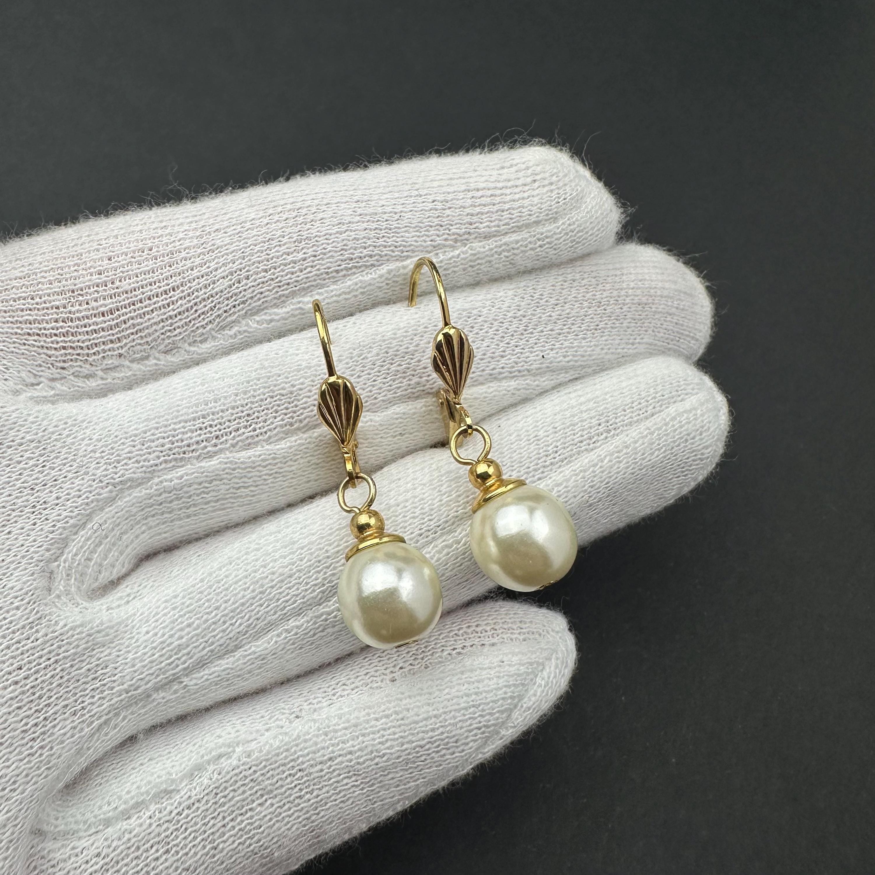 Vintage gold tone and faux pearl drop earrings