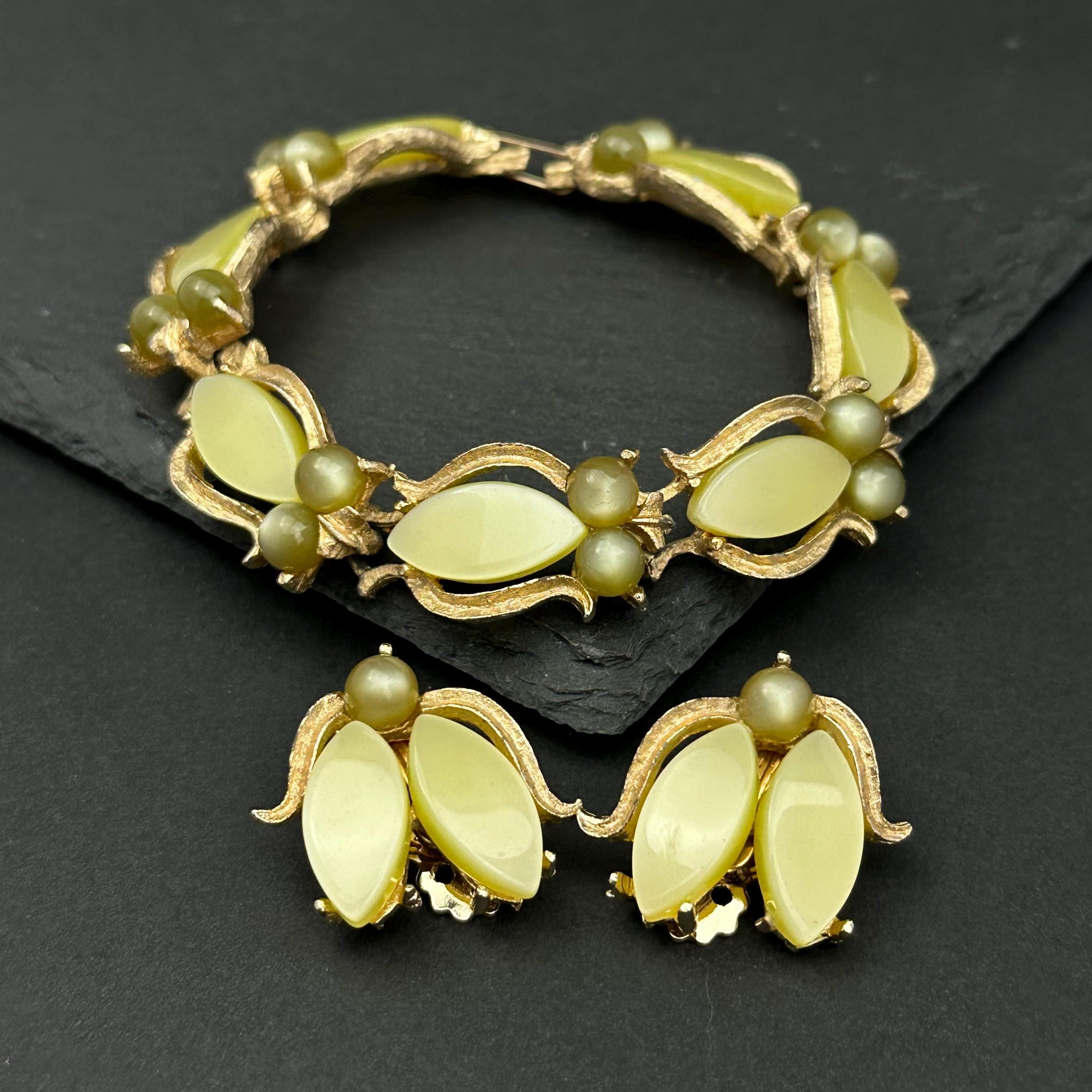 Vintage Beaujewels jewelry set