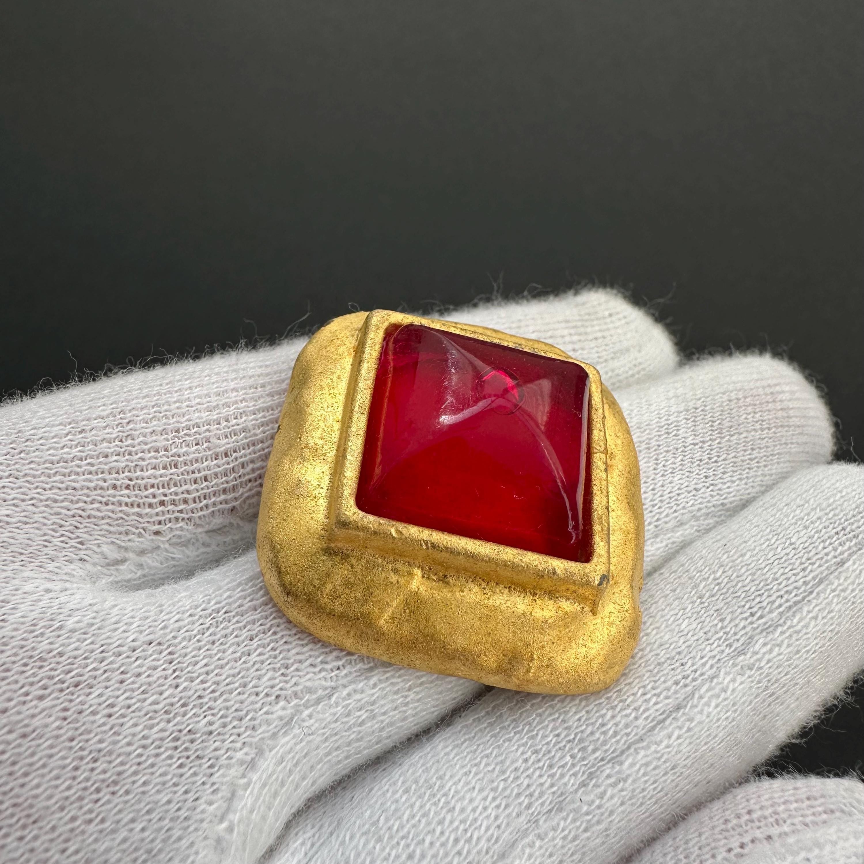 Vintage LANCOME PARIS gold-tone & red lucite brooch
