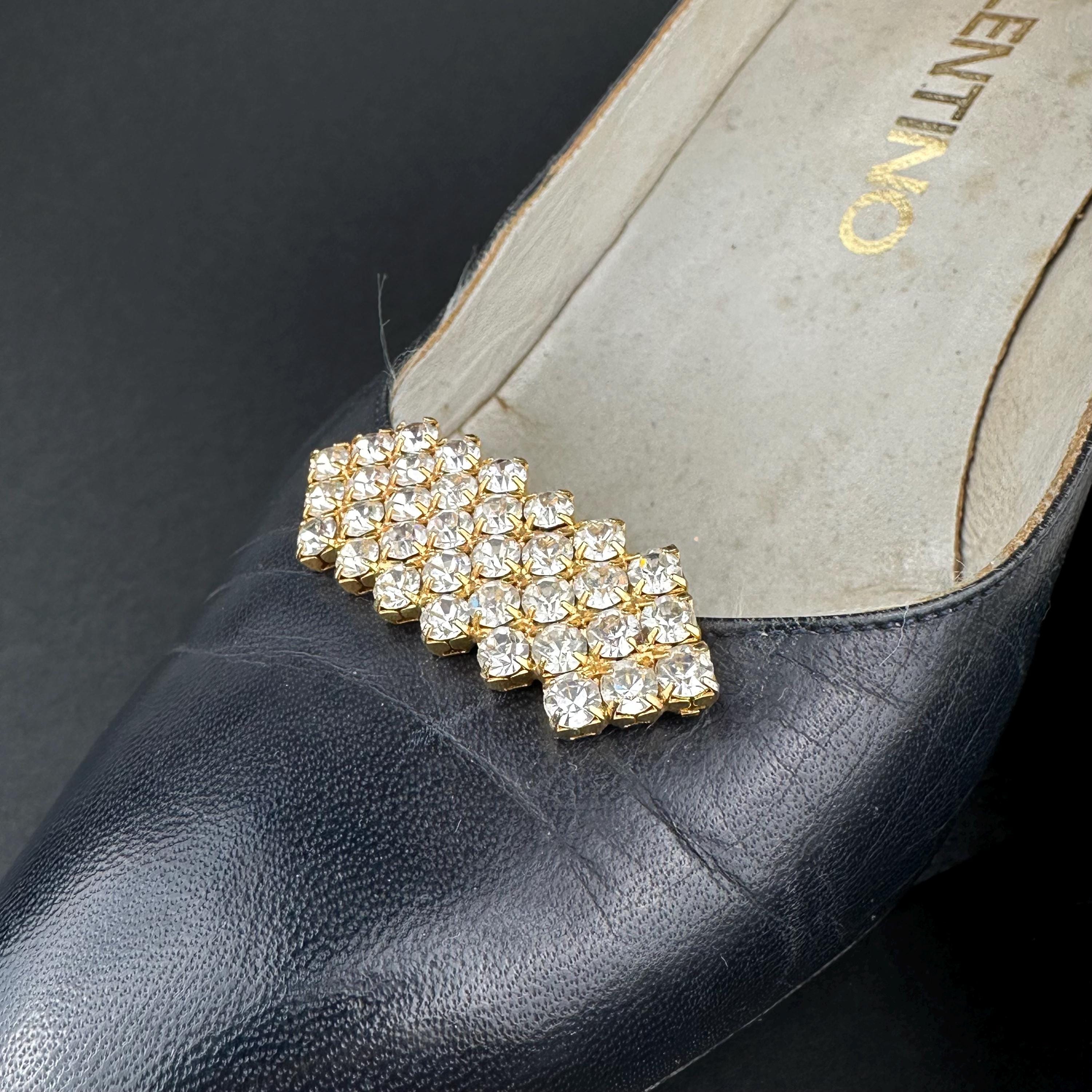 Vintage Bluette gold tone and rhinestone chevron shoe clips – Made in France