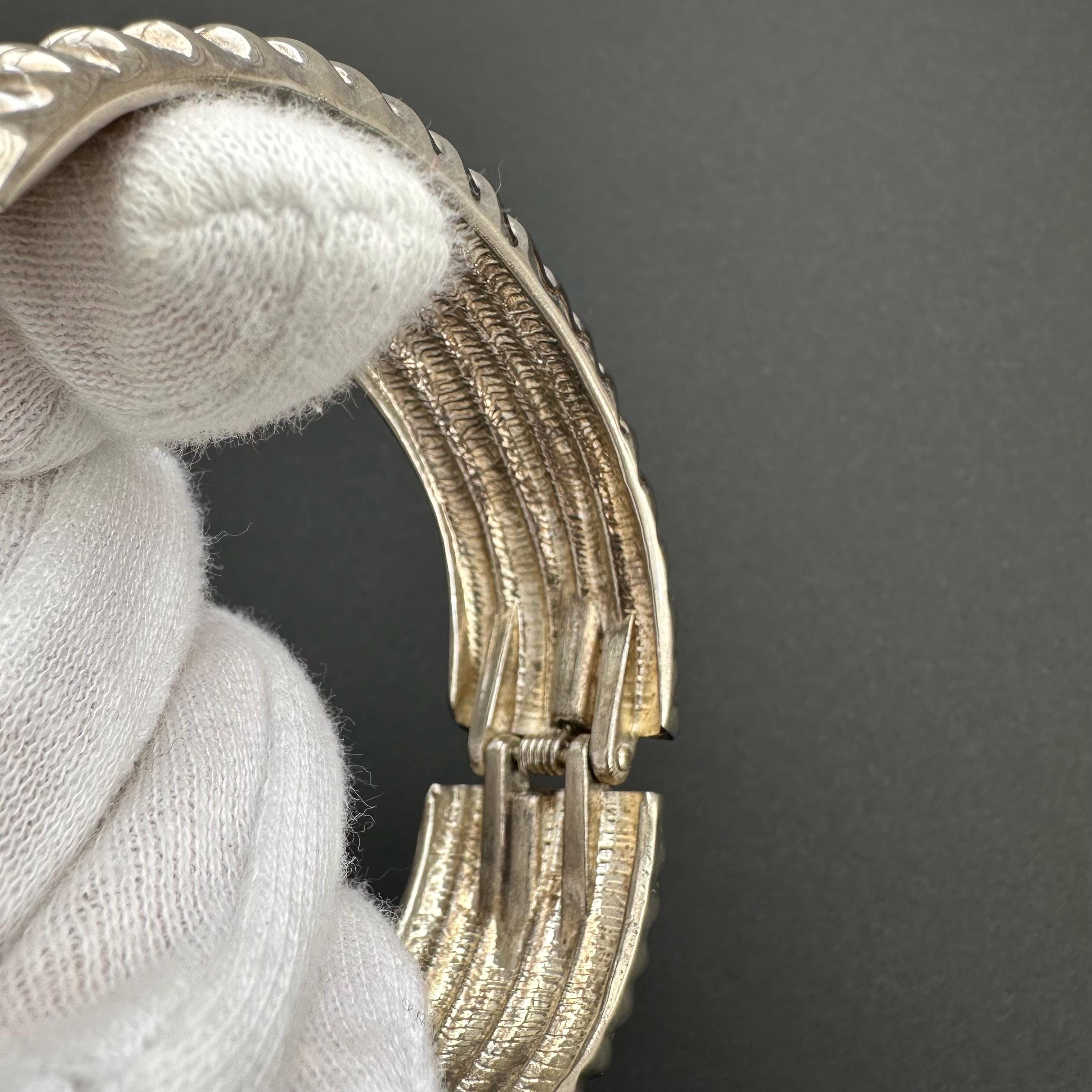 Vintage wide silver-tone textured hinged bangle