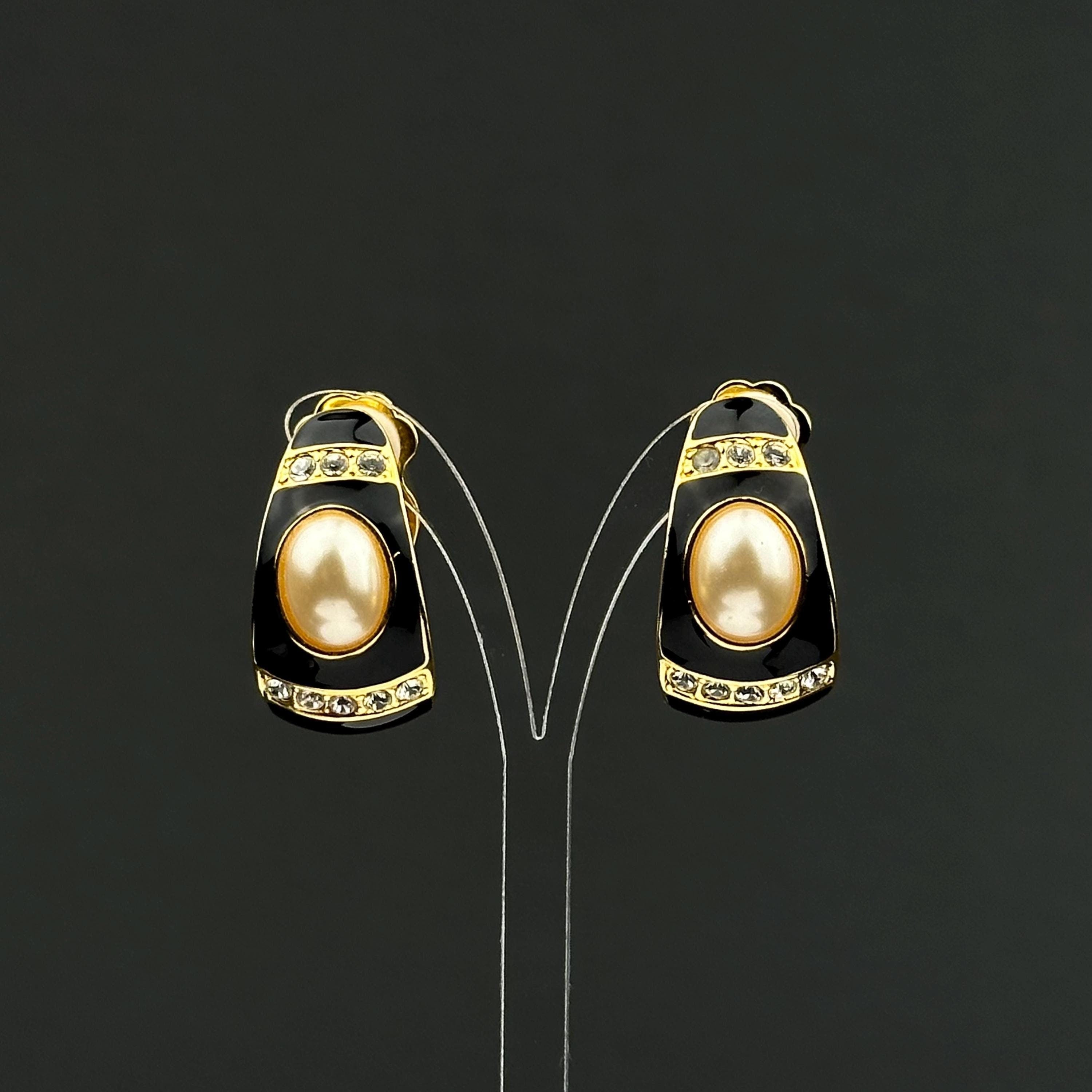 Vintage clip on earrings