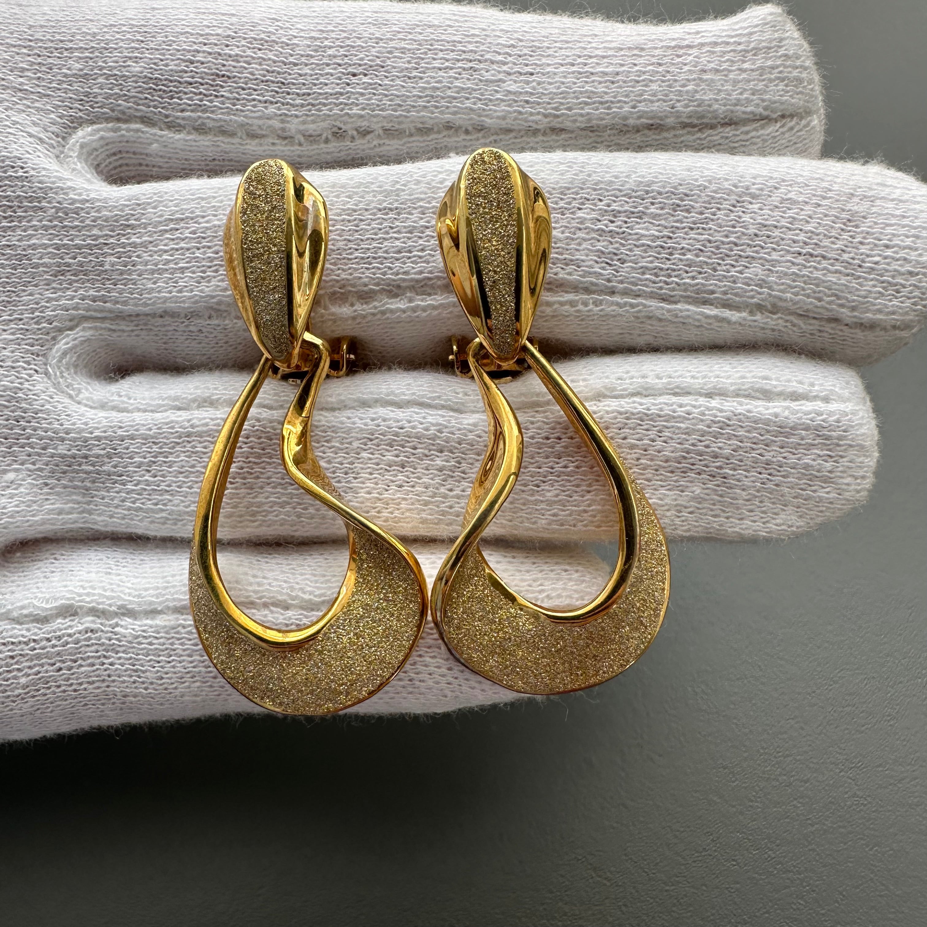 Vintage Dolphin Ore dangle drop clip-on earrings