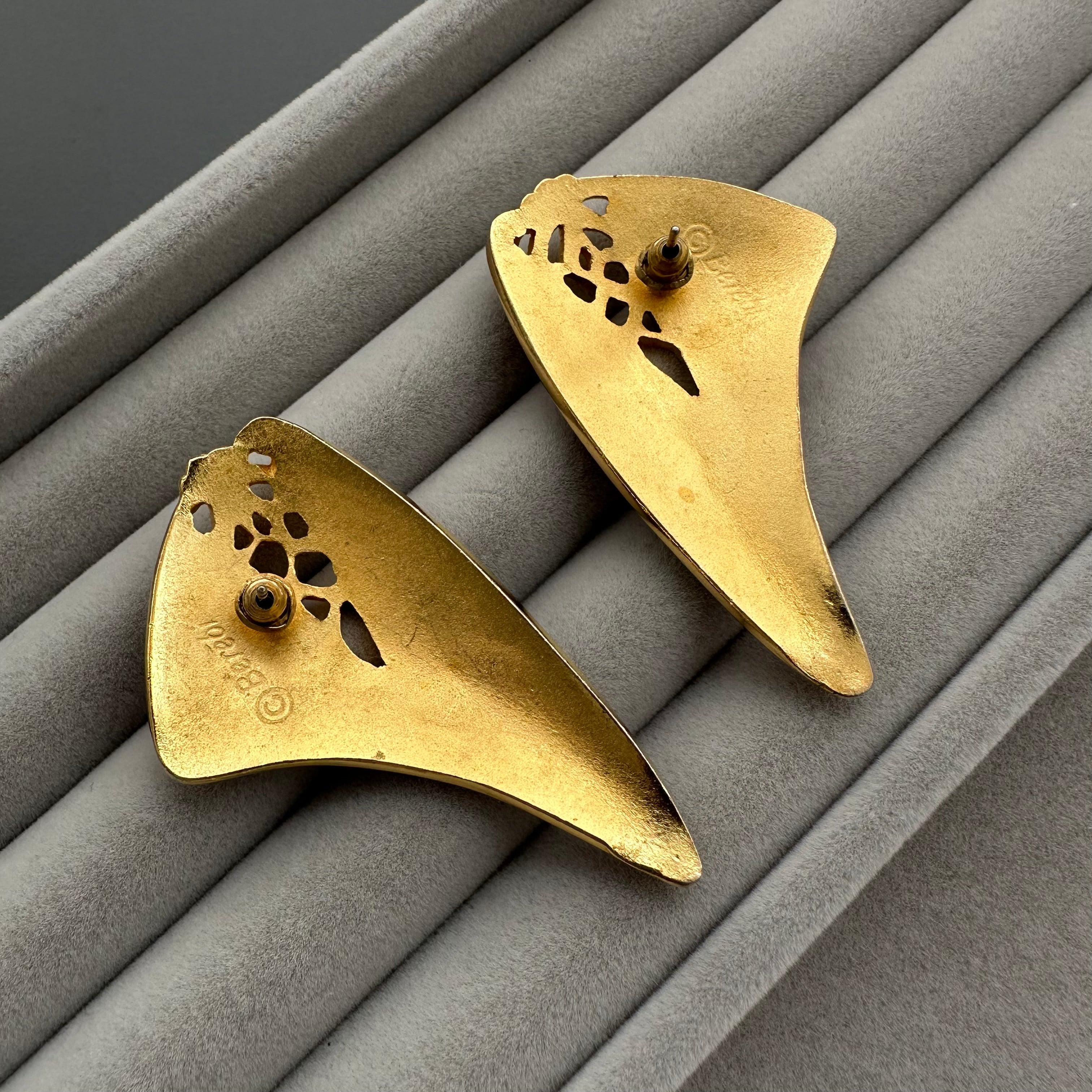 Vintage Berébi gold tone and pink enamel statement earrings