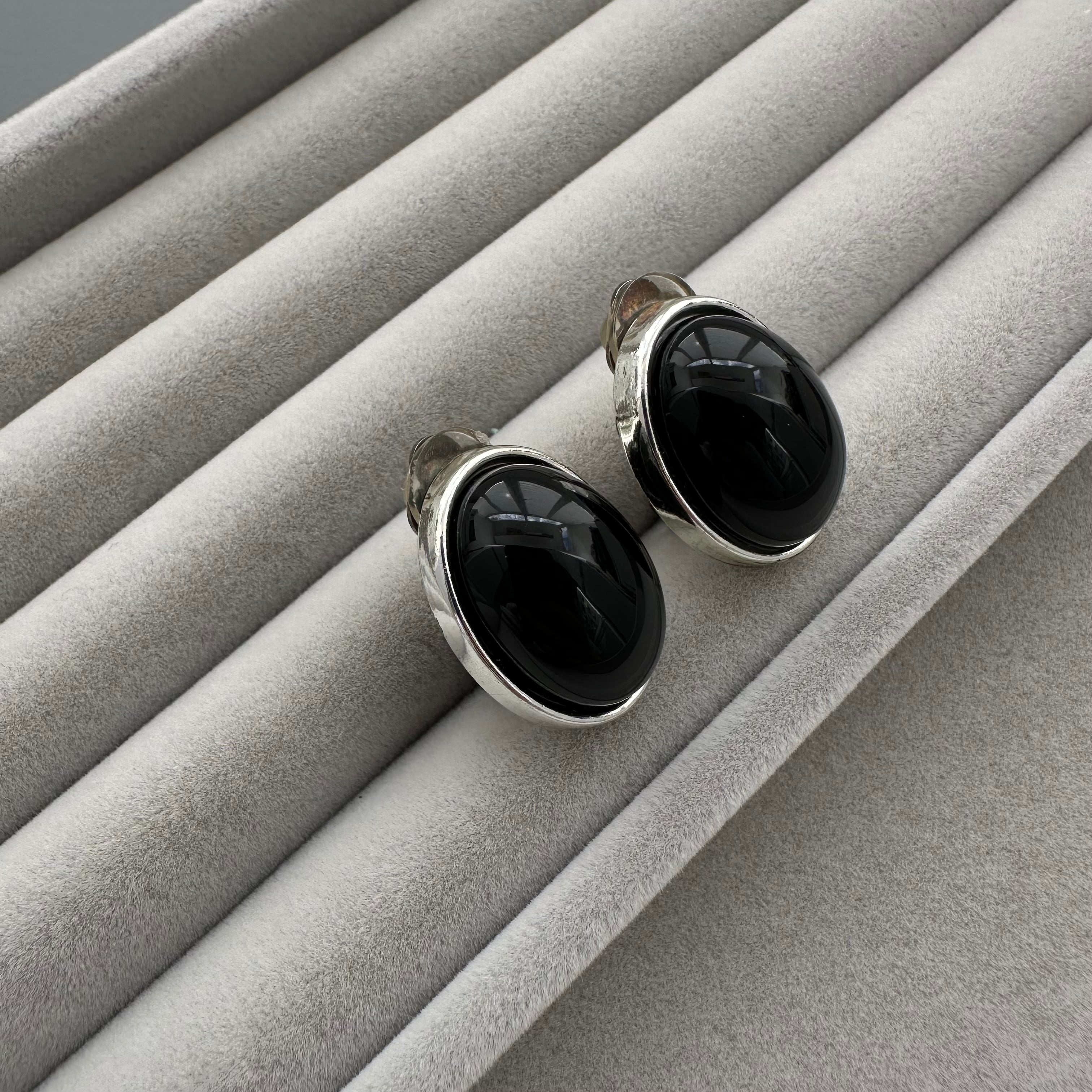 Vintage silver tone and black oval clip on earrings