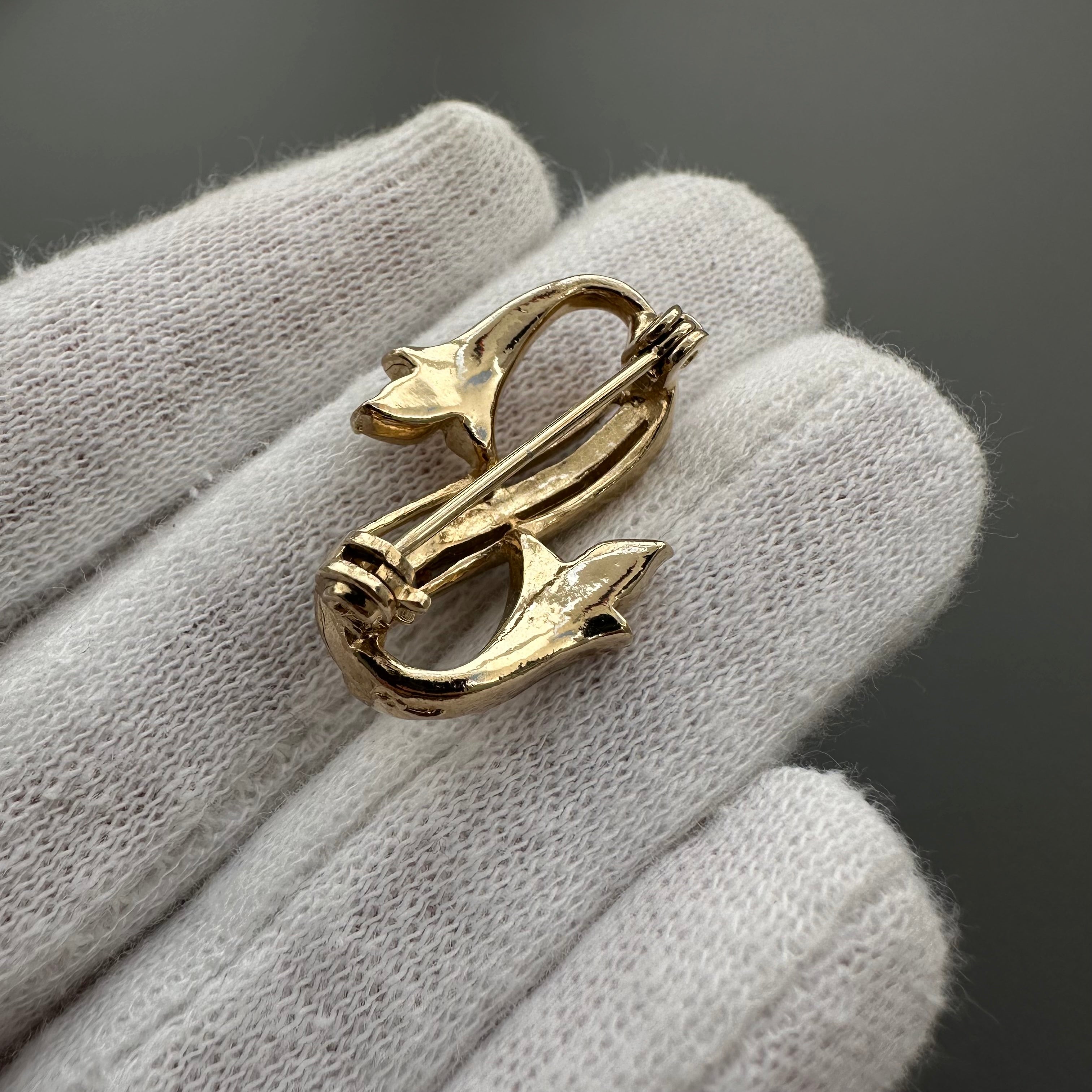 Vintage gold tone and rhinestone jewelry set Teal and clear crystal brooch & screw back earrings